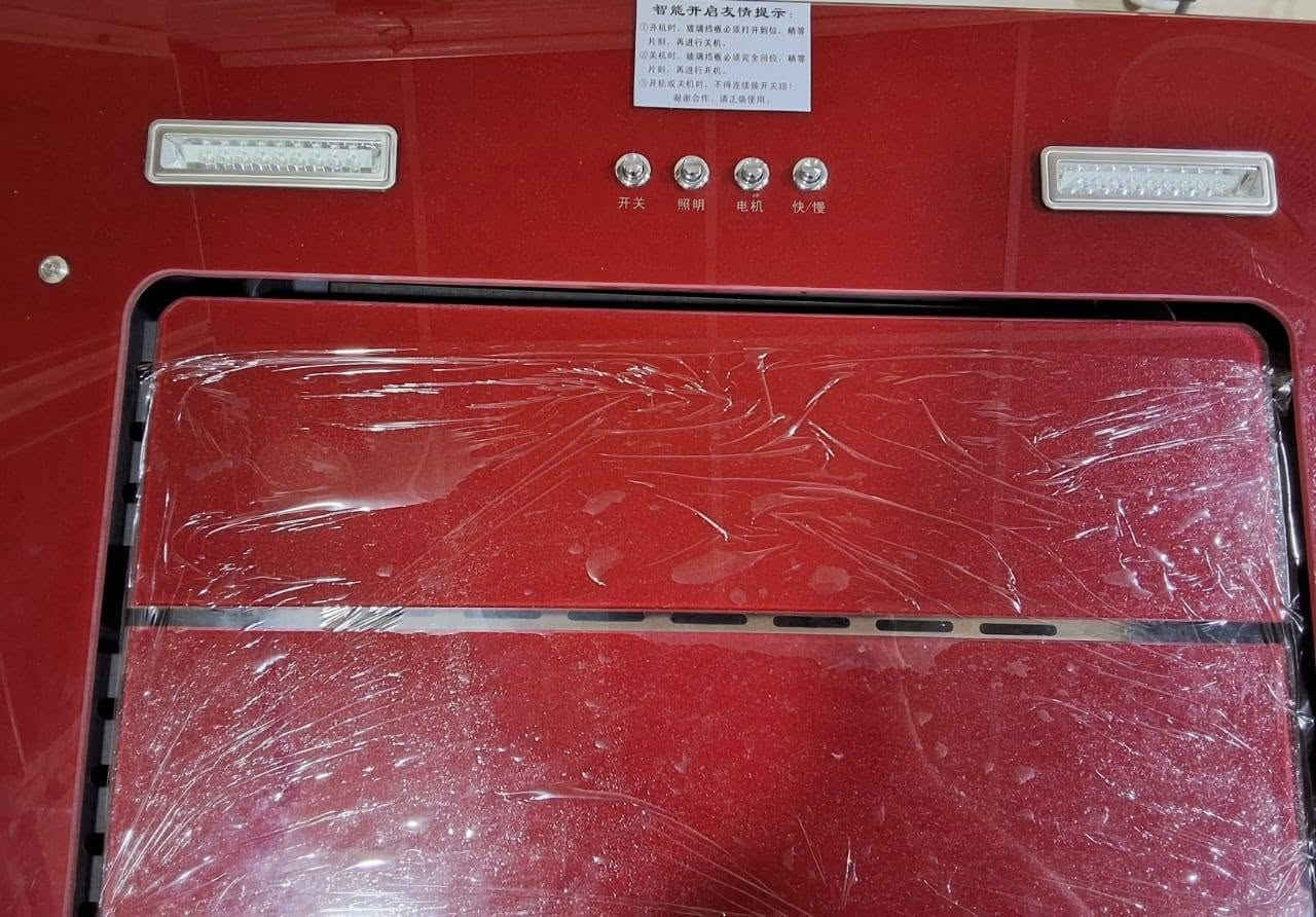 السعر ١٨٠ الف فقط 
بيها مجال بسيط....... 
مرشحة مطابخ صينية اصلية جديدة بالباكيت للاستفسار واتساب ***********
