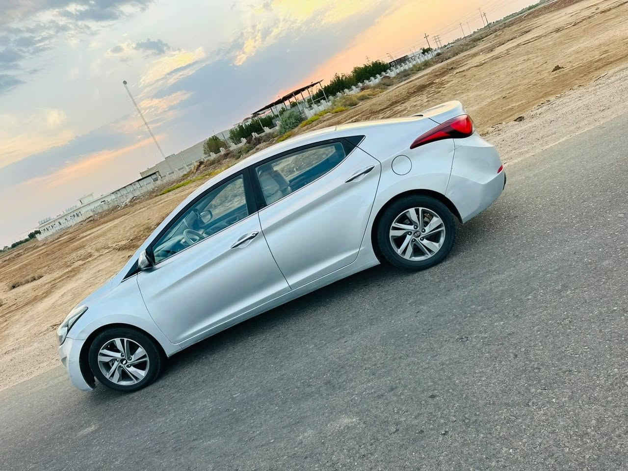 النترا • ٢٠١٥ • مكينة ١٨٠٠