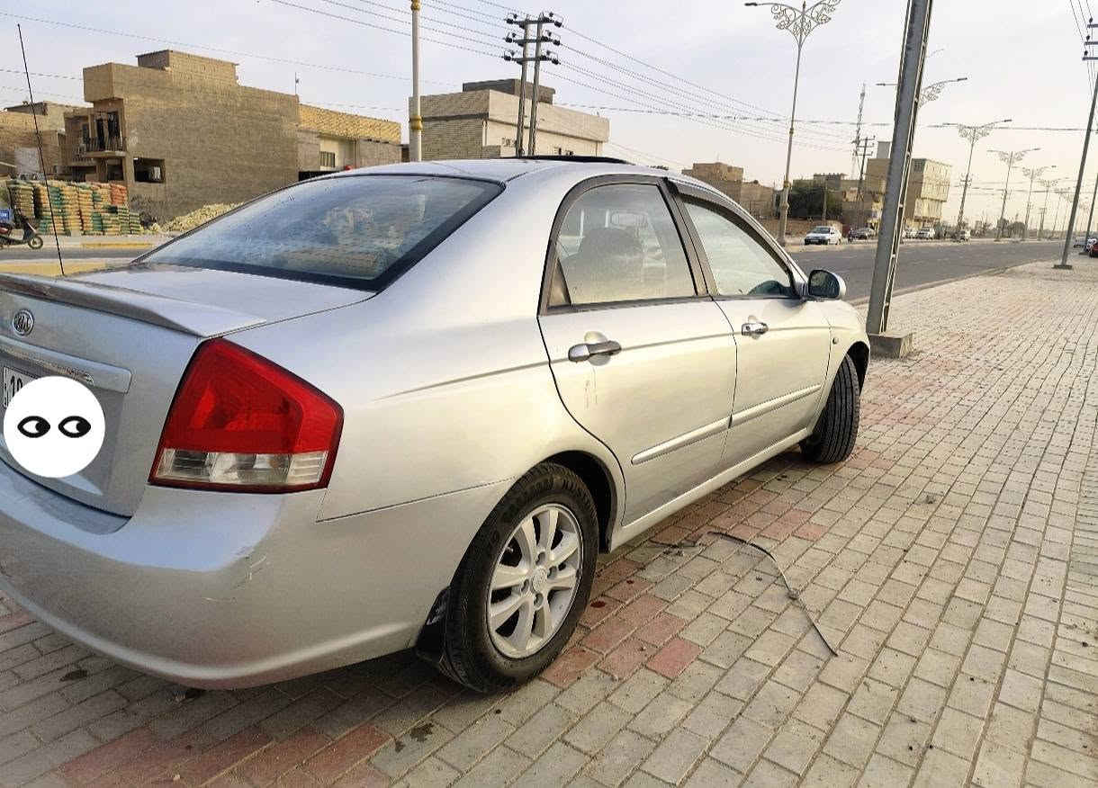 السلام عليكم
سيراتو 2009 خليجي رقم كربلاء انكليزي بسمي
كير محرك شادهم جدد سياره جاهزه فتحة سقف سنتر لوك تايرات جدد باتري جديد مصبوغه جماليه رش خارج فقط بدون داخل صورها قبل لتنصبغ بالمنشور مكان كربلاء السعر 78 وبيها مجال
ترهم مراوس  ***********

نص مكتوب في الصور:
- iQ CARS