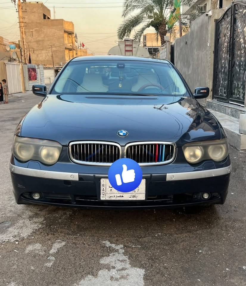 السلام عليكم
بي ام باخره 2005 وارد ياباني ادوات بدوه كصه 

مكينه 45 المرغوب 8V 

گير مكينه صدر تبريد خير من الله 

سياره مذب عليهه ولا فلس 

بيبان صندوك شفط 

ثلاجه 

تحكمات 

شاشه عرض 

كشنات كهربائي 

ستيرن كهرباء خزن 

وهواي مواصفات بعد 

متوئم رقم وسنويه بغداد 

السعر 52 وبيهه مجال للطيبين 

العنوان بغداد 

***********
