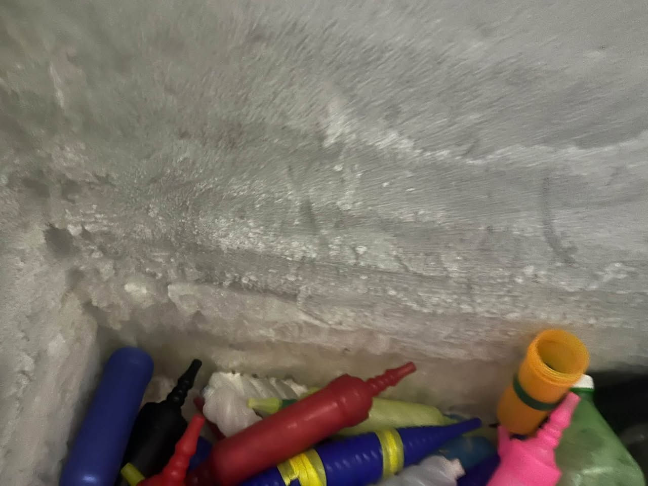 مجمدة • جديدة • ما بيها عيب