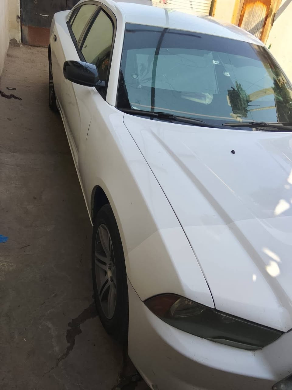 جارجر 2014 كنديه كفاله السياره بيهه بارد جاملق أمامي اربع أصابع وبيهه بارد جاملق خلفي اربع أصابع جاهزه من مكينه وكير واكسل وحداديه وتخم تاير وتبريد وتدفئه ورقم بصره انكليزي بأسمي بيع مستعجل اتصل علا الرقم واتس وأب ورصيد مفتوح *********** البصرة, العراق
