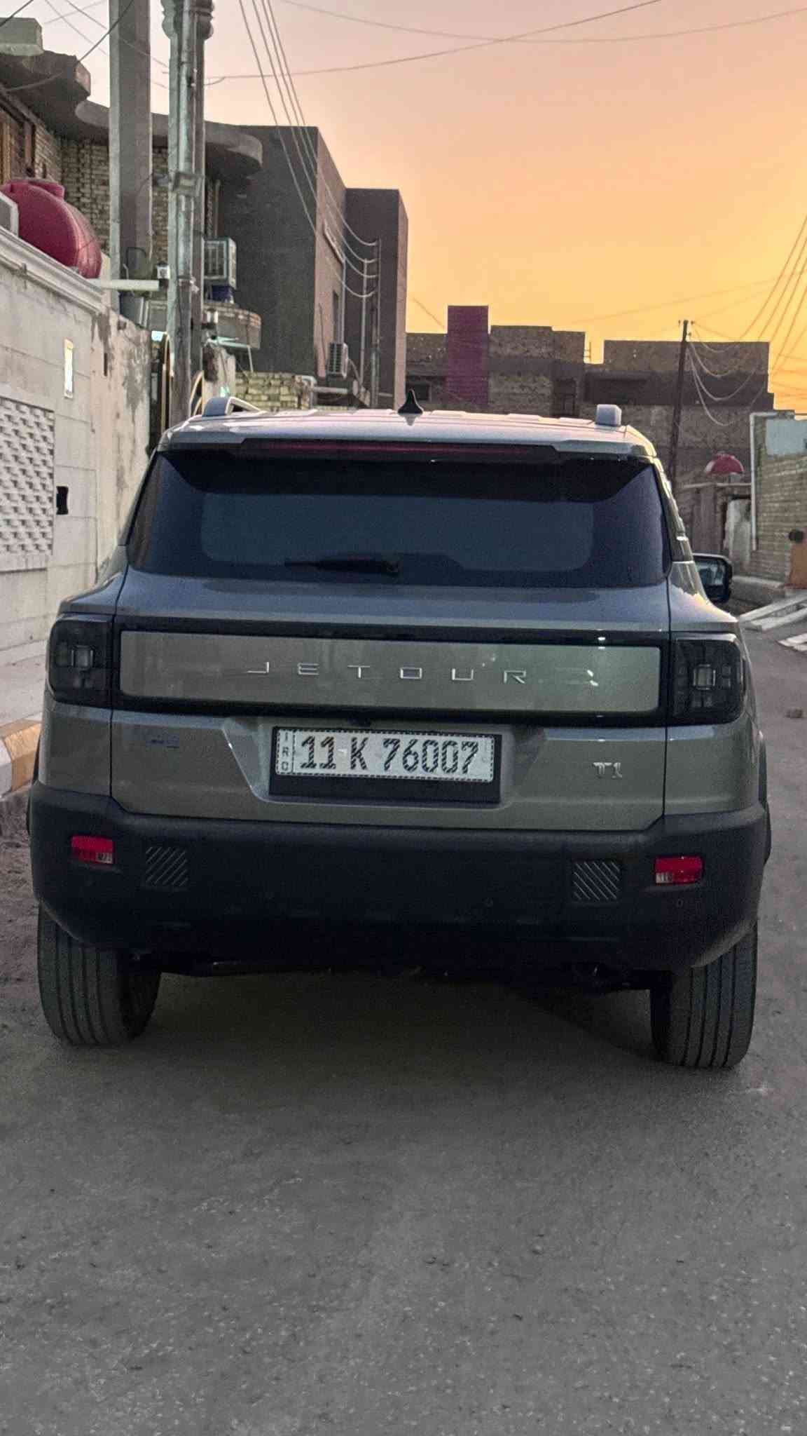 🚙 جيتور T1 Comfort موديل 2026

ماشية 9000 km قابل للزيادة

اللون : رصاصي مات 

⚙️ المواصفات:

✅ محرك 2.0 لتر تيربو (4 سلندر)

✅ قوة 254 حصان

✅ ناقل حركة أوتوماتيك 8 سرعات (8AT)

✅ عزم دوران 390 نيوتن.متر

✅ سعة خزان الوقود 70 لتر

✅ تسارع 0 - 100 كم/س خلال 8.6 ثانية

✅ سرعة قصوى 180 كم/س

✅ 5 مقاعد رحبة ومريحة

✅ شاشة وسطية 12.8 إنش

✅ شاشة عدادات رقمية

✅ دعم Apple CarPlay وAndroid Auto

✅ شاحن لاسلكي للهواتف

✅ كاميرات محيطية 360°

✅ حساسات خلفية

✅ مقاعد جلد مع تحكم كهربائي للمقاعد الأمامية

✅ تشغيل بالبصمة ودخول ذكي

✅ مثبت سرعة

✅ أنظمة أمان متعددة

🛡️ ضمان المحرك: 10 سنوات من الوكيل 

شركة هارلم

العنوان: الديوانية /عفك

اللي مهتم بالشراء يتواصل وياي ***********
متواجد اتصال او واتساب
