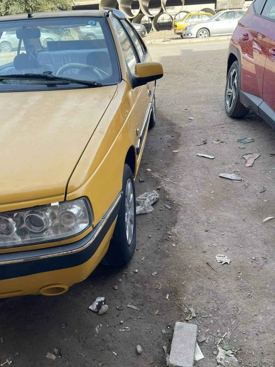 السلام عليكم بيجو لميس 16مصفره هيئا وغرامات سنويه 27  رقم إنكليزي بيها بارد بجاملغ اليمنه كير مكينه صدر خير من الله تبريد شغال مكان السياره بزعفرانيه بسمنه سعرها 42 بيع فقط بدون امراوس ***********
