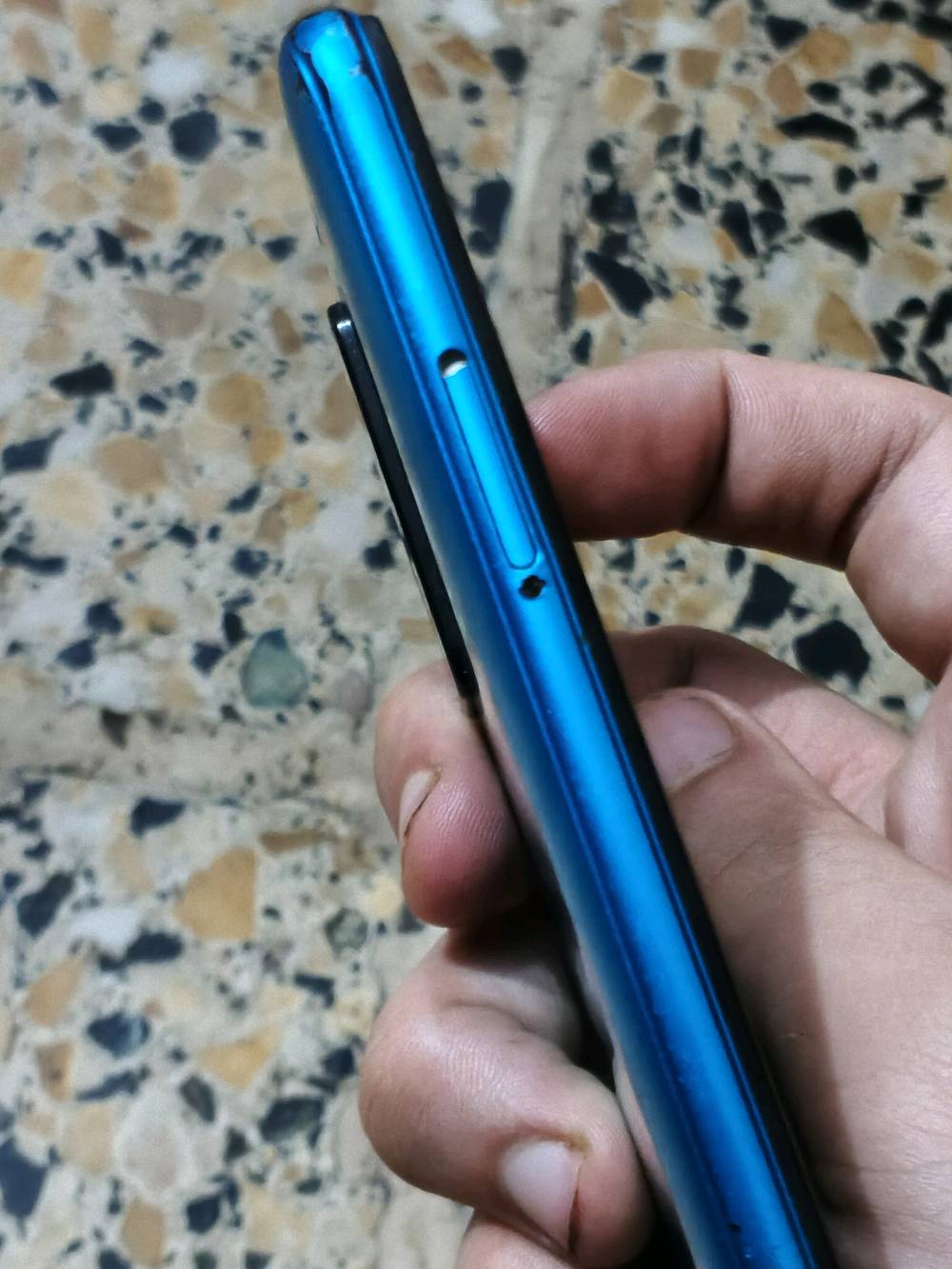 السلام عليكم متوفر انفنكس نوت8i جهاز نضيف وشغال ومرتب سعره90 وبيه مجال مكاني نهاية حي أور ورقمي***********
