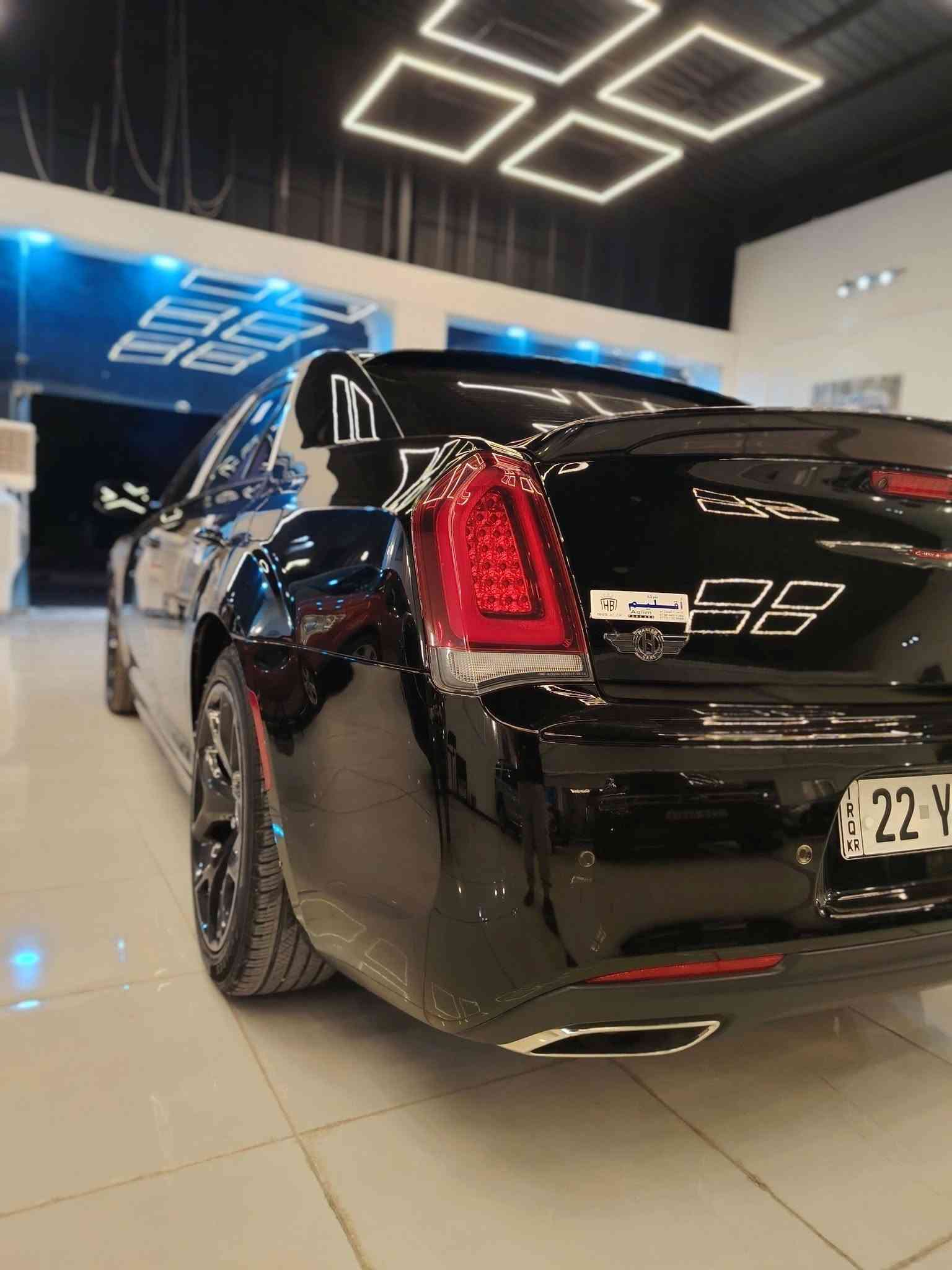 🔥 للبيع | كرايسلر أوباما 300S 🔥
موديل 2023
وارد خليجي
الفئة: S300
المحرك: 3.6L V6
القير: أوتوماتيك 8 سرعات
الممشى: 10,000  فقط
الحالة: شبه زيرو ✨
🛡️ السيارة مغلفة PPF لماع بالكامل

🔹 بانوراما
🔹 بصمة دخول وتشغيل
🔹 تشغيل عن بُعد
🔹 مقاعد جلد
🔹 تدفئة وتبريد مقاعد
🔹 تدفئة ستيرن
🔹 ستيرن كهربائي
🔹 شاشة كبيرة
🔹 Apple CarPlay / Android Auto
🔹 رادارات وحساسات
🔹 كاميرا خلفية
🔹 Auto Hold
🔹 إضاءة LED
🔹 كرسي سائق كهربائي
🔹 مثبت سرعة

💰 السعر: 40,000$
