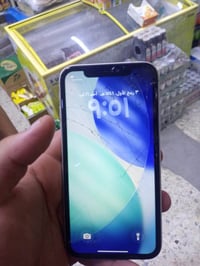 آيفون ١١ • ١٢٨ • بطاريه ١٠٠