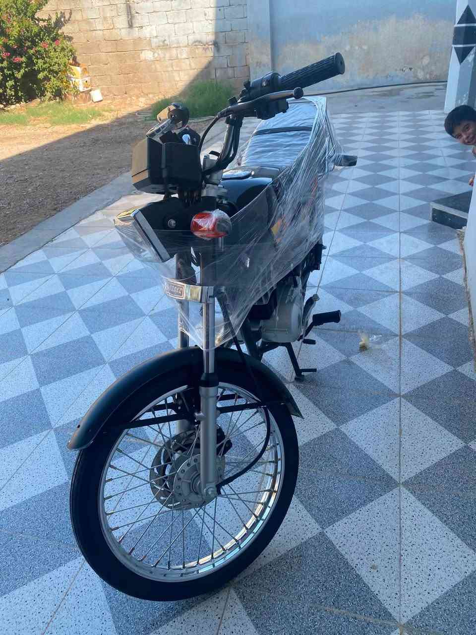 السلام عليكم دراجه زازوكي خبط اللبيع موديل ٢٠٢٥ باب اول ام ألفچ مال برزان وراق كامله كفاله عامه سعر ٧٥٠ بيهة مجال العنوان ديالى خان بني سعد الرقم ***********

