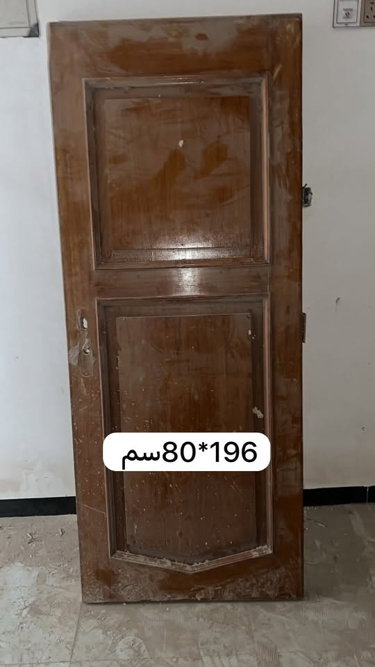 السلام عليكم
٣ ابواب صاج من القديم ثقيل جداً ونظيفات
بدون جرجوبة 
القياسات مثل ما موضح بالصور  
 سعرهن تلاثتهن ١٢٥ الف 
عنواني الوزيرية بغداد 
***********
واتس اب فقط

نص مكتوب في الصور:
- 198*80 سم
- 196*80 سم
- 196 * 79 سم