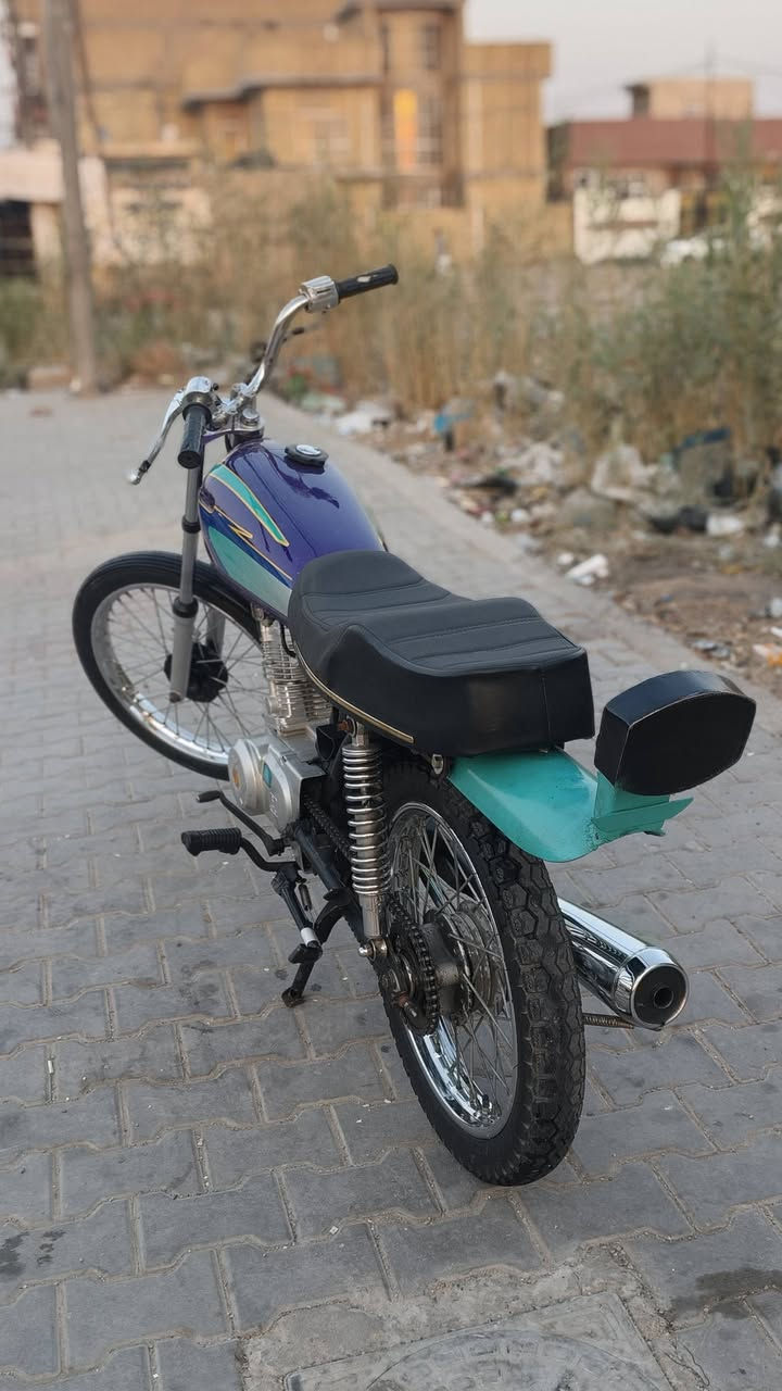 السلام عليكم دراجه شاصي 17 اصولي معمره 26 السعر 600 وبيهه مجال مكان كوت خاص مفتوح وهاذه رقمي ***********
