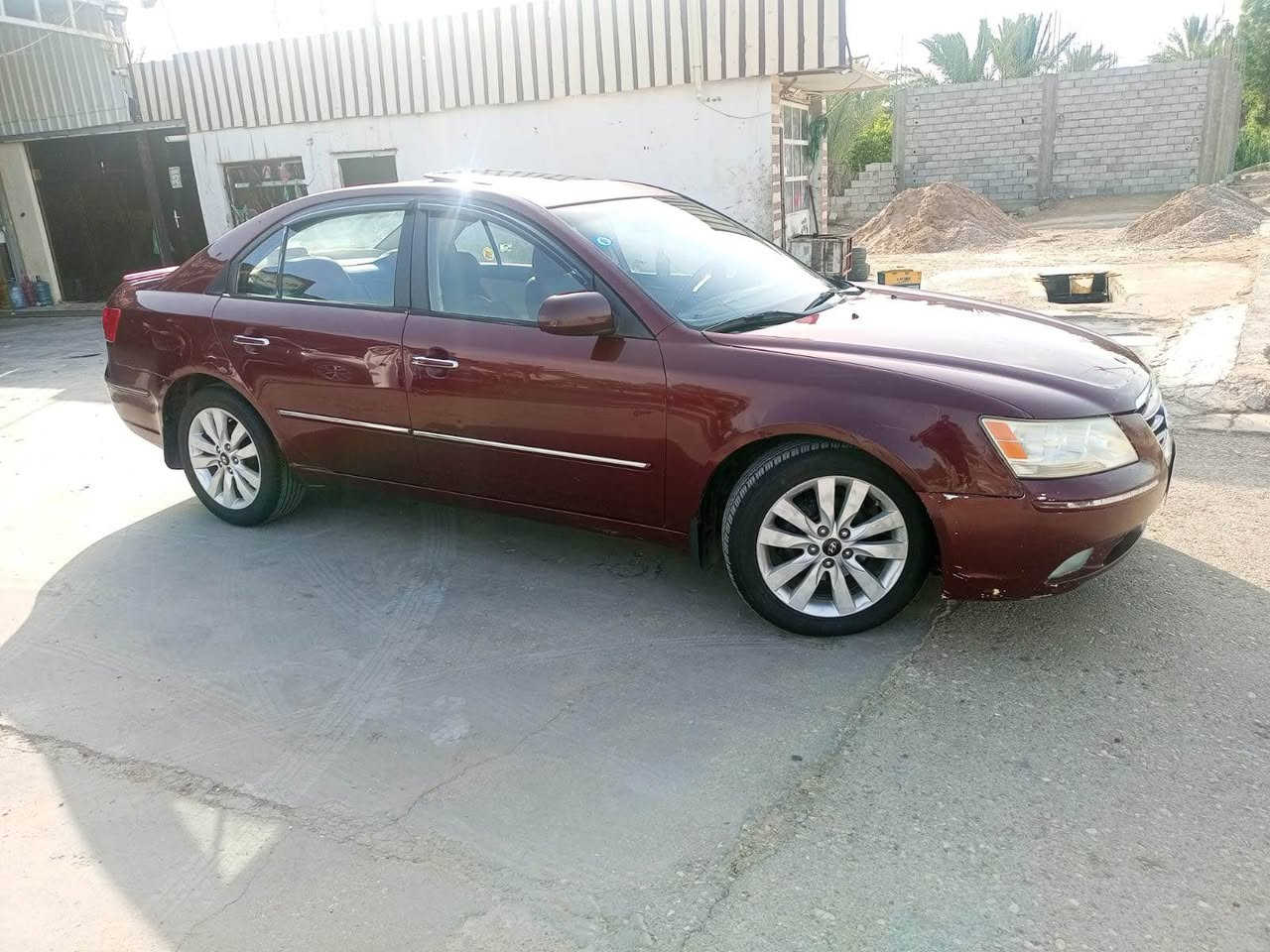 السلام عليكم سونتا 2009 خليجي مكينه 2400 بغداد بسمي سياره جاهزه خير من الله تدفه تبريد تخم تاير بس القماره بيها جراد سونارها موجود سعر (98 $) مكانها واسط للاتصال.      ‭*********** بغداد, العراق
