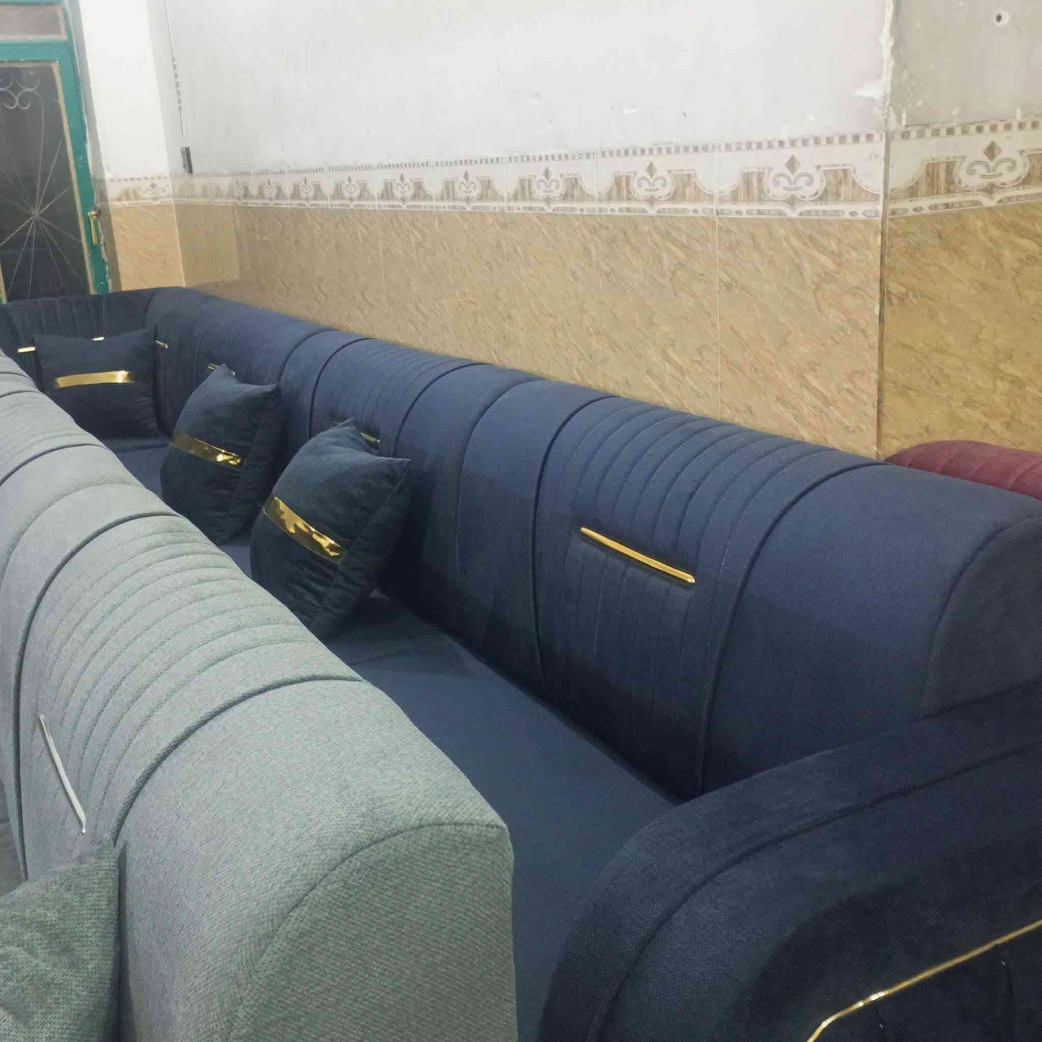 نشتري جميع التخامه المستعمله تبديل التخم القديم بتخم جديد بابل الحمزه الغربي حي الدولار قرب عماره دكتور ناجي أتصال ***********

