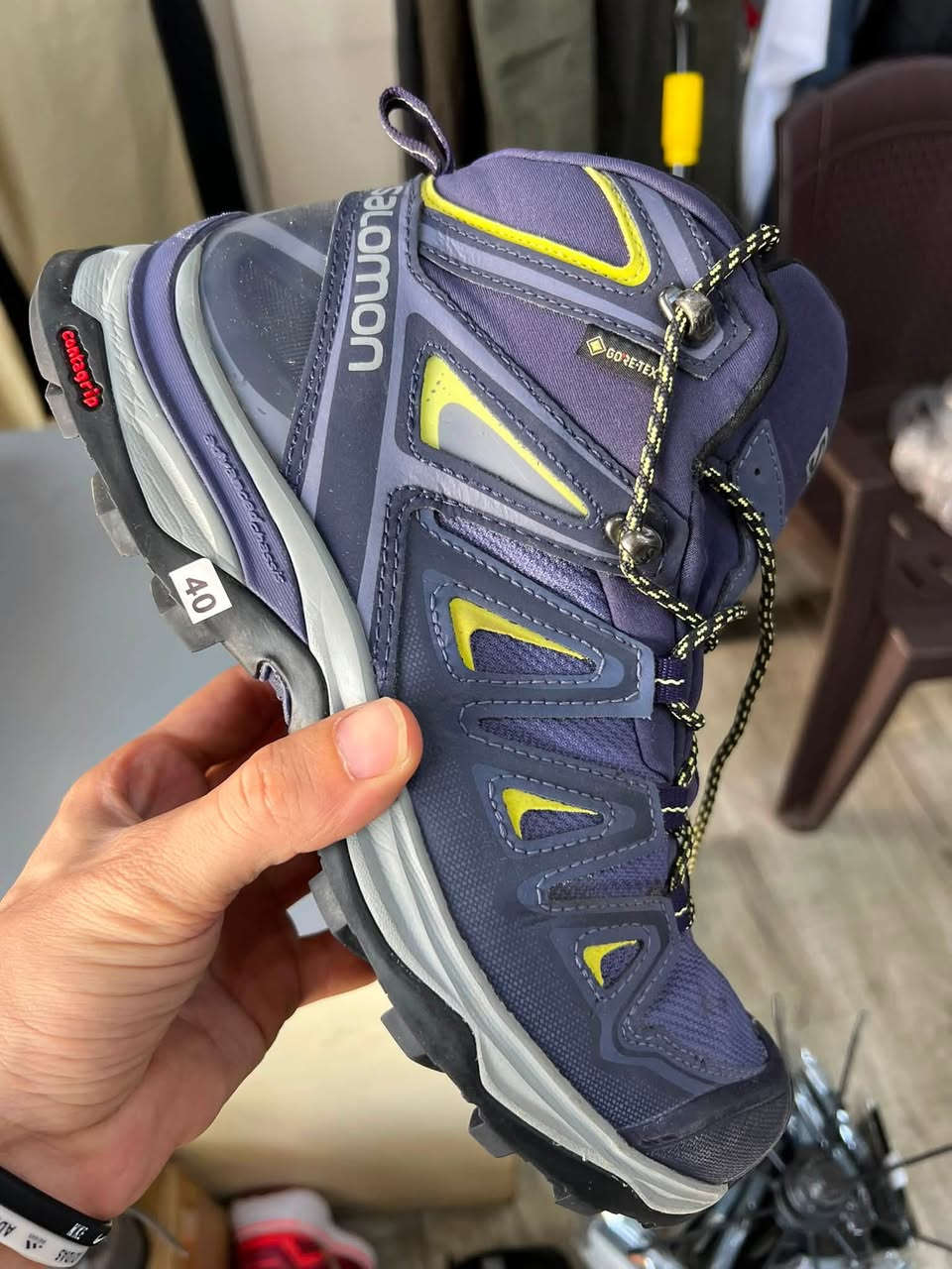 salomon
size_40_25.5cm
orginal
بالە مستخدم 
نظافە%100
توصیل جمع
***********
