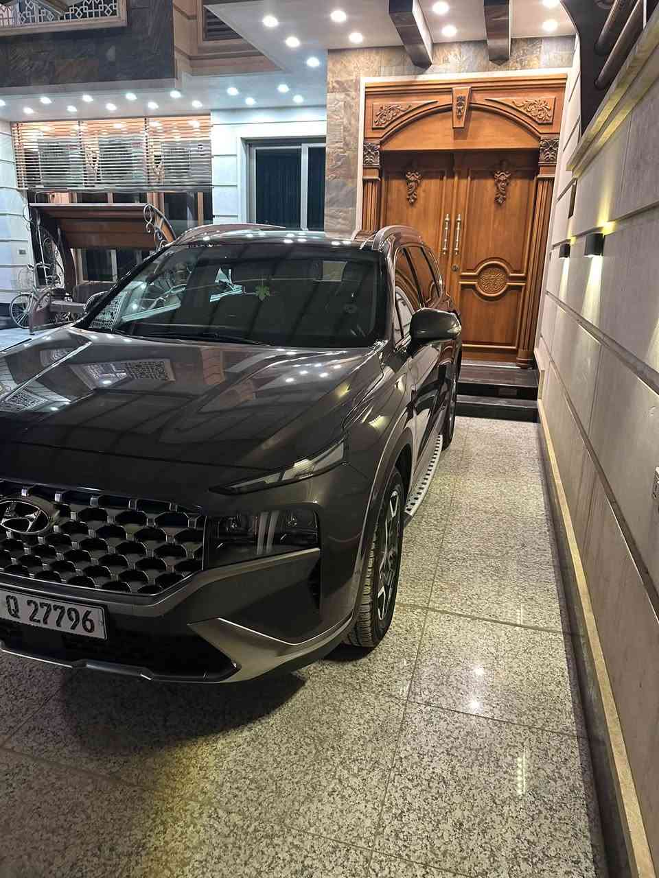 محرك 4 سلندر تيربو هايبرد
فول مواصفات وأعلى فئة بالسنتافي
كلين تايتل
ماشية 39 ألف كيلومتر حقيقي، مو ميل
السيارة بحالة الشركة وجديدة بالكارتون

المواصفات:
رادارات
داتا شو
تدفئة وتبريد كشنات
مقاعد كهربائية
سقف بانوراما
تدفئة الكشن الخلفي
الكشن الخلفي يتقدم ويرجع
ريموت
صندوق خلفي كهربائي
استهلاك ممتاز، التفويلة تمشي تقريباً 1000 كيلومتر

السيارة من أعلى المواصفات
للستفسار *********** مكاني الاعضميه
