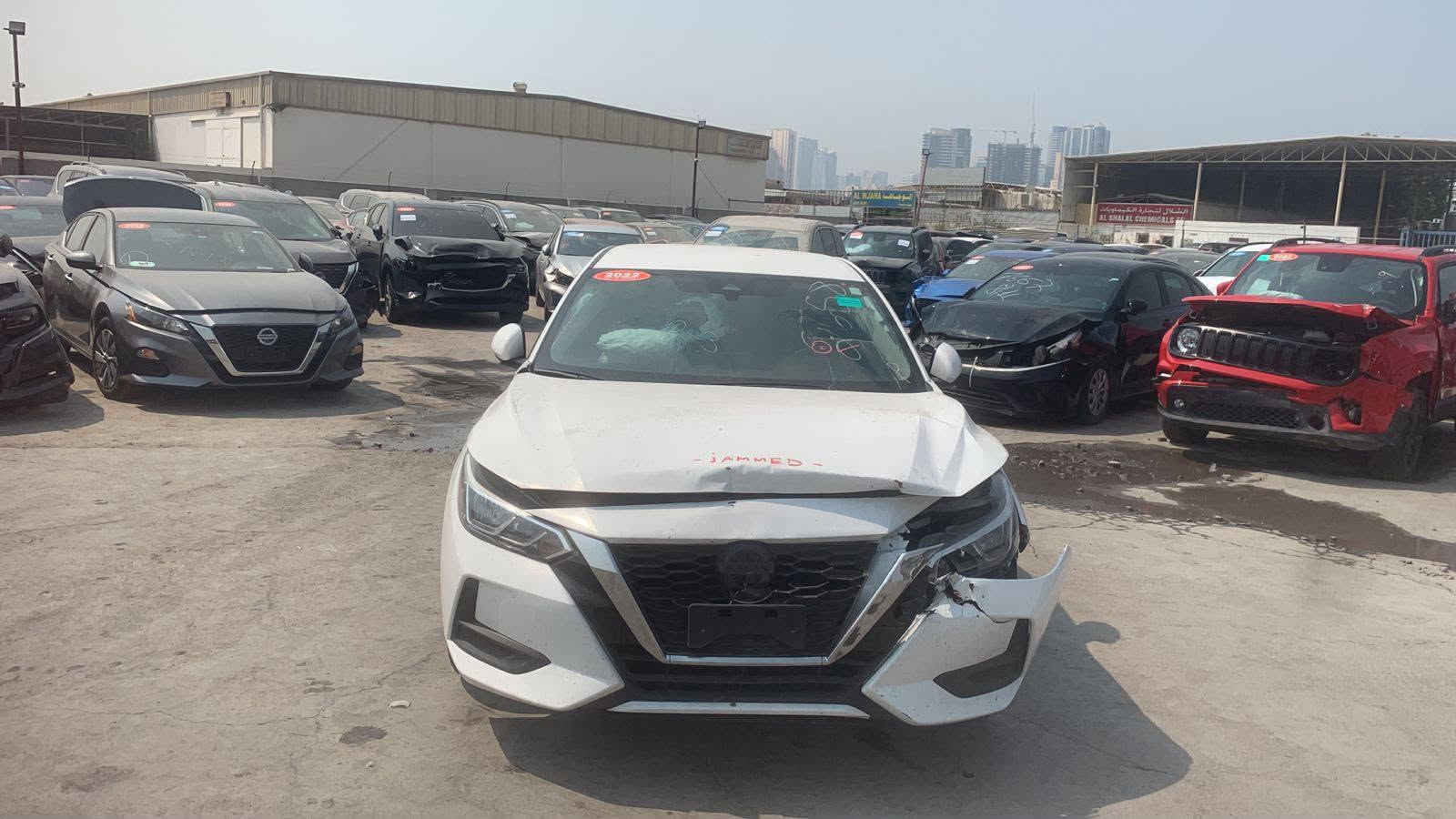 سلام عليكم
نسيان سنترا 2022 امريكي حادث فقط بنيد كما موضح بلصوره  رقم معوقين بعد سنه وتسجل حره  بيها شبر بي دي ار بلباب خلف السايق وشبر بارد بل صندوق باقي السياره كفاله  
مواصفات بصمه تحديد مسار قفل سرعه رادارات امامي خلفي حساسات خلفي شاشه لكزز السعر 138 وبيهاا مجال بسيط الرقم 
***********
