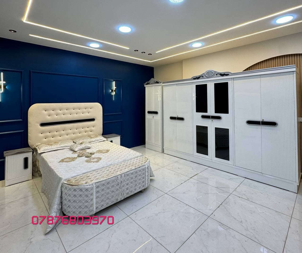 ✨ غرف نوم عراقية فاخرة بأجمل التصاميم وأفضل الأسعار ✨

🔹 نجارة عراقية متقنة بجودة عالية وتشطيبات راقية.
🔹 أكثر من 50 موديل مختلف يناسب جميع الأذواق.
🔹 توصيل إلى بغداد وجميع المحافظات بأجور مناسبة.
🔹 سرعة في الإنجاز وخدمة مميزة حتى باب البيت.

📌 مكونات الغرفة:
✔️ كنتور
✔️ ميز مرآة
✔️ ميز بلازما
✔️ زاوية كنتورية
✔️ سرير
✔️ تاج الجرباية
✔️ ناصي الجرباية
✔️ قواعد الجرباية
✔️ كومدين عدد (2)

⭐ الإضافات:
▪️ شازلون مقعد: 50 ألف دينار
▪️ شازلون مخزن: 75 ألف دينار
▪️ دواشك طبية درجة أولى بضمان استبدال 5 سنوات:
150 ألف دينار /

نص مكتوب في الصور:
- ***********