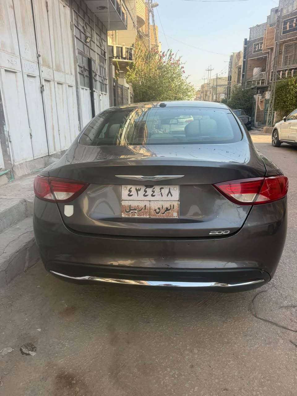 سلام عليكم ورحمة الله وبركاته كرايسلر C200 السيارة كامله كولشي مابيهه فقط تبديل الارقام كلين ضربه ماكو باامريكا لكن ضربتين بالعراق باب السايق والجاملغ اليمنه ماكو صبغ ٢٠١٦ موديل صارلهه عندي ٤ سنوات الله شاهد كوله دهن اصلي موتل ادير ومي راديتر اصلي احمر  تترحمه لوالديه اذا تاخذهه صارت ضروف واريد ابيعهه مكاني كربلاءاو بغداد خاص مفتوح او واتساب او اتصال ***********
