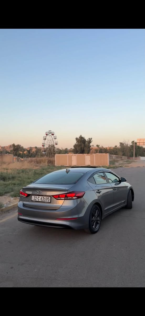 سلام عليكم
النترا امريكي 2018 رقم اربيل. تحويل شرط

 بيه ضرر بوند وجاملغ مبدل
مكانات بارد
محرك 20 دوش 
كير amt

مواصفات:
بصمة تشغيل + ابواب
فتحة سقف
شاشة كبيرة
تدفئة كشنات
انارة ترحيب بيدات الباب
تحكمات ستيرن فول
كامرة دوارة اصلية
رادار جانبي 
ويل كب 
مرايه وسط عاكس للانارة مع بوصلة اصلية
مانع انزلاق
نظام اي بي اس توقف

ومعروفة مواصفات الامريكي

السعر:120$
للاستفسار:***********
