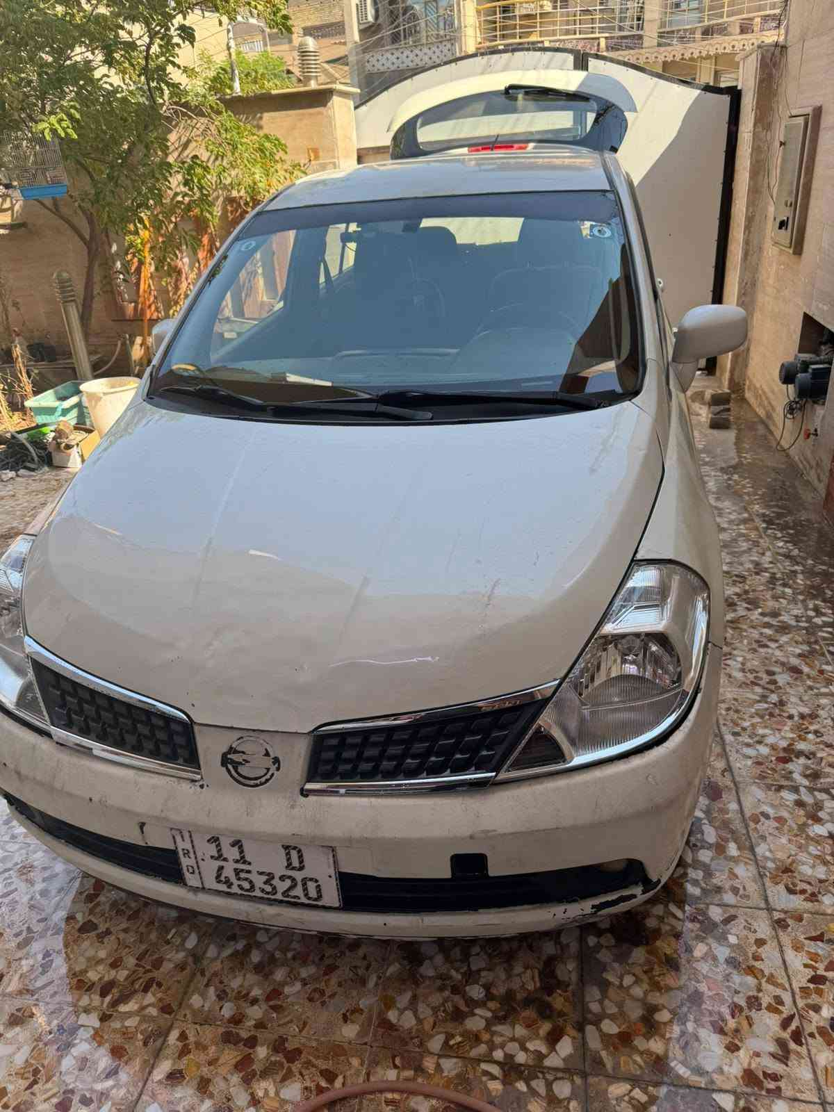 نيسان تيدا • ٢٠٠٨ • مبدل جديد