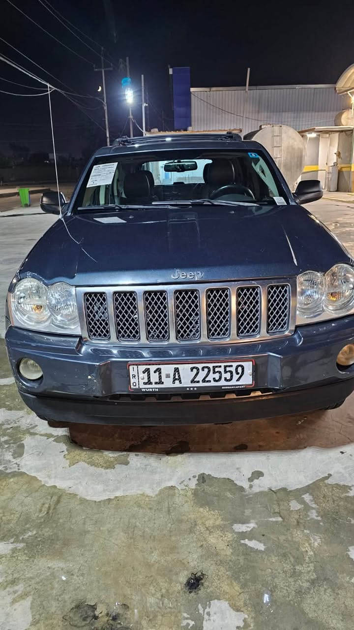 جيب موديل 2008 وارد امريكي صبغ قطعتين + وكد شبر بالباب ورى السكن وشبر بالجاملغ الورى الايمنالسيارة حلوة وجاهزة اي نقص مابيهة السعر 85 وبيهة مجال بسيط للاستفسار الاتصال ‭***********‬

