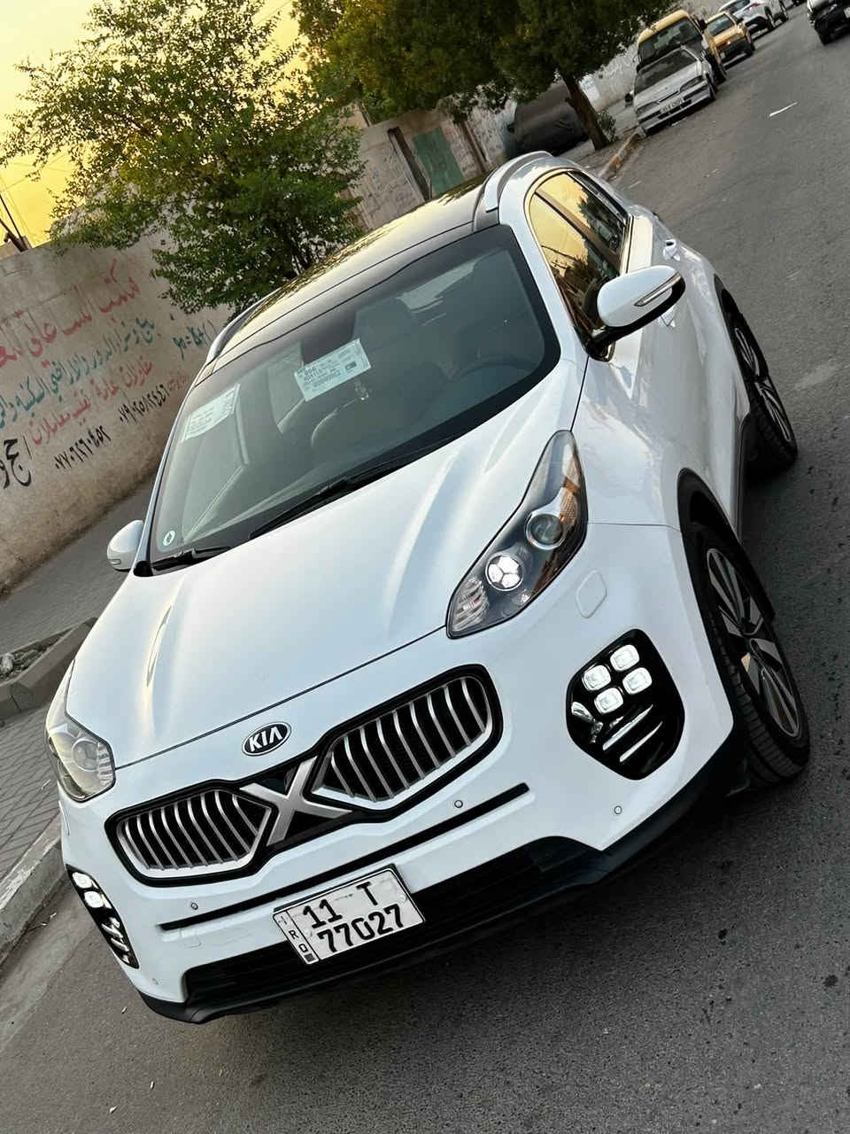 سبورتج 2018 خليجي 
مواصفات ( جيتي لاين ) فول مواصفات 1/1 

رقم بغداد بأسمي  تحويل ثاني يوم
هزة ورقم وسنوية كلهن جدد

مكفولة من الصبغ والتبديل عدا 
مكانين بارد على كد اصبعين 

ماشيه72 الف كيلو

🔰 مواصفات 

بانوراما.
بصمة دخول وتشغيل.
مانع منحدرات.
شاشة كبيرة.
اريل نفكيشن.
اوتو هولد.
كشنات جلد بلادي.
كشنات ثنين كهرباء.
داخل لونين صحراوي واسود.
حساس امامي وخلفي.
خمسه ويل كب .
قطعتين تبريد بيانو
تبريد مناخ منفصل
بجم زينون بلادي 
بك لايت لد 
كامرة خلفيه.
تحكم ستيرن.
شاشه قرائه الاعطال
3 انضمة قيادة 
وبعد بيه هواي مواصفات

السيارة جاهزة من كل النواحي
محرك 2000 دوش المرغوب
كير ومحرك مكفولات 

السعر 182 وبيه مجال

📍 العنوان : بغداد - الدورة

☎️ للأستفسار ***********
