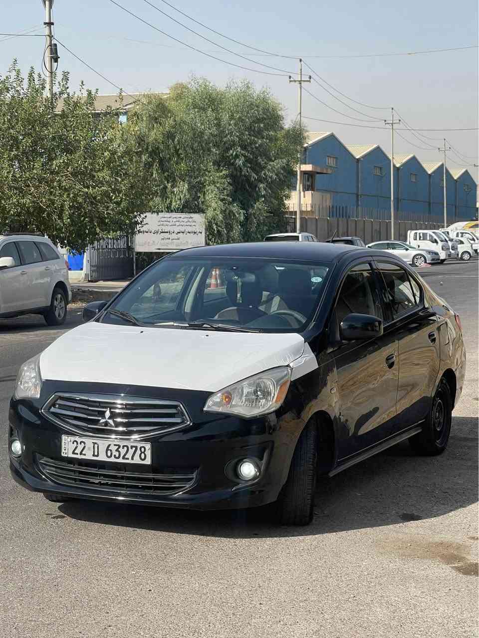 میتسوبوشی میڕاج ٢٠١٩
سەیارە بێ بۆیاغە
بەبێ سبوغ داخل بوە بەس یەک چامڵغی تەعدیلی هەبووە 
لێرەش بەخۆم دەعمەکم پێ کردیە بۆنیتی یەک بست بویتە تعدیل بەبێ بۆیاغ
ئێڕباگی تەقی٧٠ هەزار ڕۆیشتییە
سعری ٧٩ وەرەقە و مەجالەکی کەمی تێدایە أربيل, العراق
