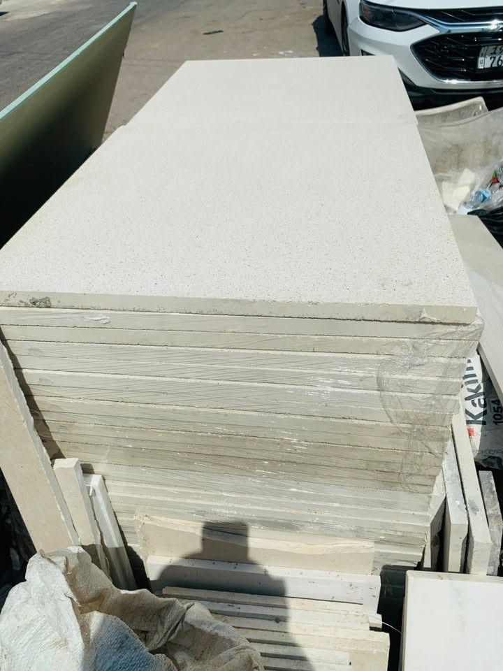 للبيع كاشي 60×60 

عندي 25 متر كاشي 60×60
🔸 النوع: دهوك
🔸 الشركة: روما
🔸 النوعية زينة ومناسب للبيت أو المحلات
🔸 الكاشي زايد عندي عن الحاجة وأريد أبيعه
🔸 اللي يريد يجي يشوفه ويفحصه بنفسه قبل الشراء
📍 كربلاء حي الغدير

اللي مهتم يراسلني خاص اواتصال
***********
