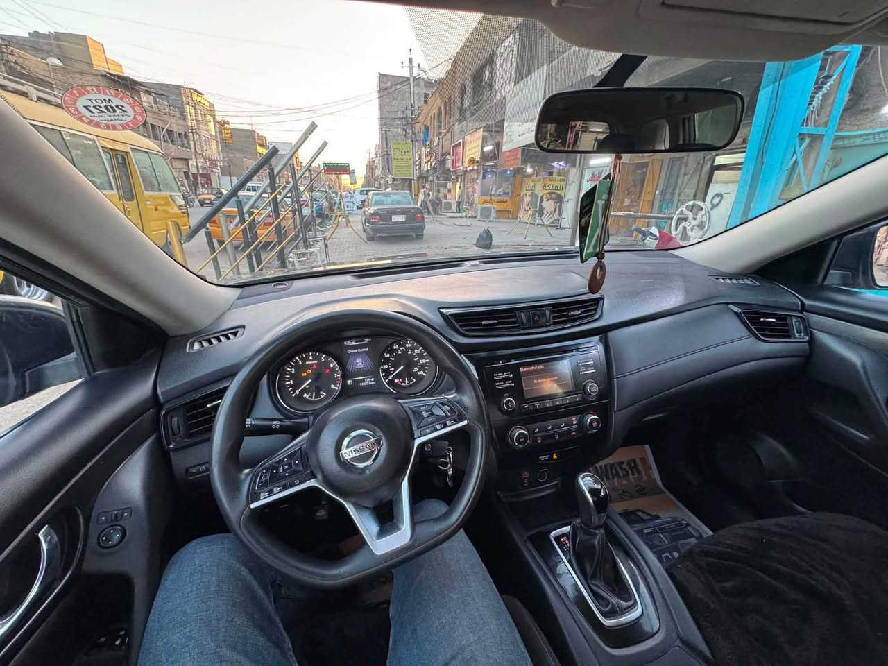 نيسان روج 2020 فئة sL اعلى مواصفات
المحرك 2500 سياره مالتي شخصية كير محرك تخم تاير 

من كلشي مكفوله 

تحكم ستيرن 

ثلاثة انضمه normal 

 و ECO

و sport

تبريد فول 

تدفئة كامل السياره حتى الكشنات 

حساسات امرايه

كذلك حساسات كامرا وكامرا محوريه 

تجي تفحص وتقتنع وتاخد 

السياره باسمي شخصيا 

رقمها بغداد 

مكاني / قضاء بلد 

السعر : 142$

للاستفسار الاتصال ***********
السياره وارد امريكي 
قطعتين 
والي يحب يشوف صورة الحادث قبل الاستيراد
راح اخليها بتعليقات
