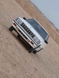 موديل ١٩٨٥ • مكينة ٢٥٠٠ VVTi • رقم بغداد