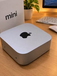ماك ميني M4 • رام ١٦جيجابايت • هارد ٢٥٦جيجابايت