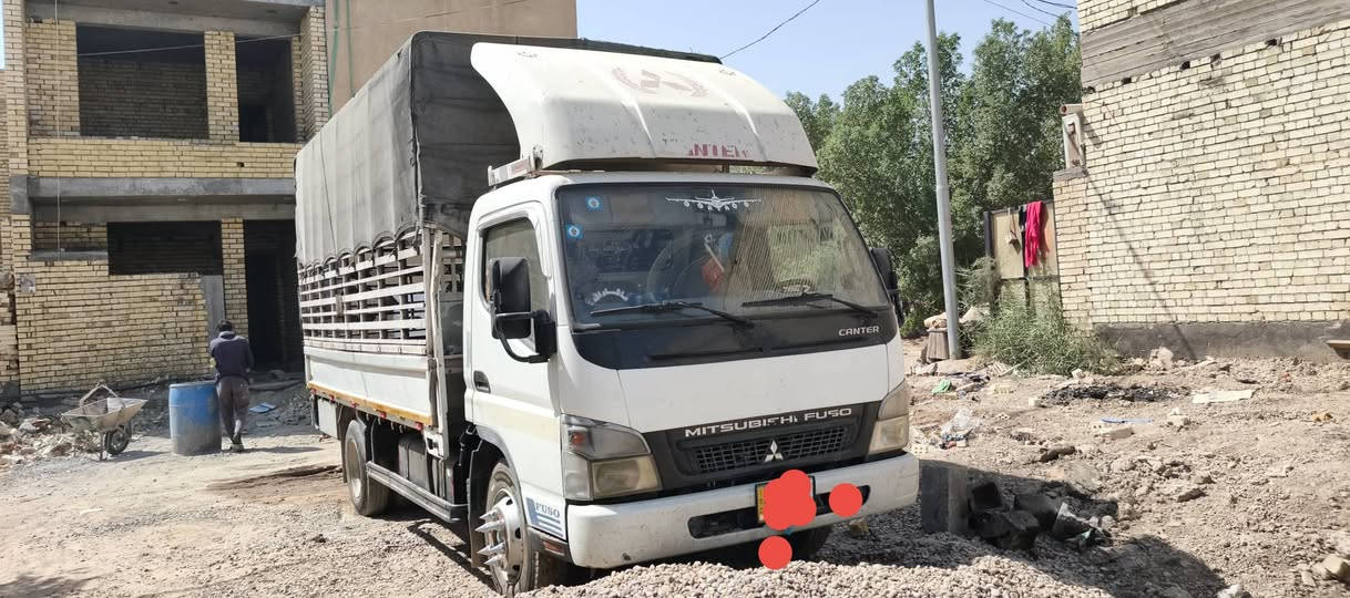 السلام عليكم كنتر ٢٠١٦ سيارة جديدة خير من الله تخم تاير جديد
باتريات جدد
تبريد ويه السويج
محرك كير خير من الله
رقم بغداد الجديد
السعر ٢١٠ وبيها مجال
بغداد قرب علوه الرشيد
***********
