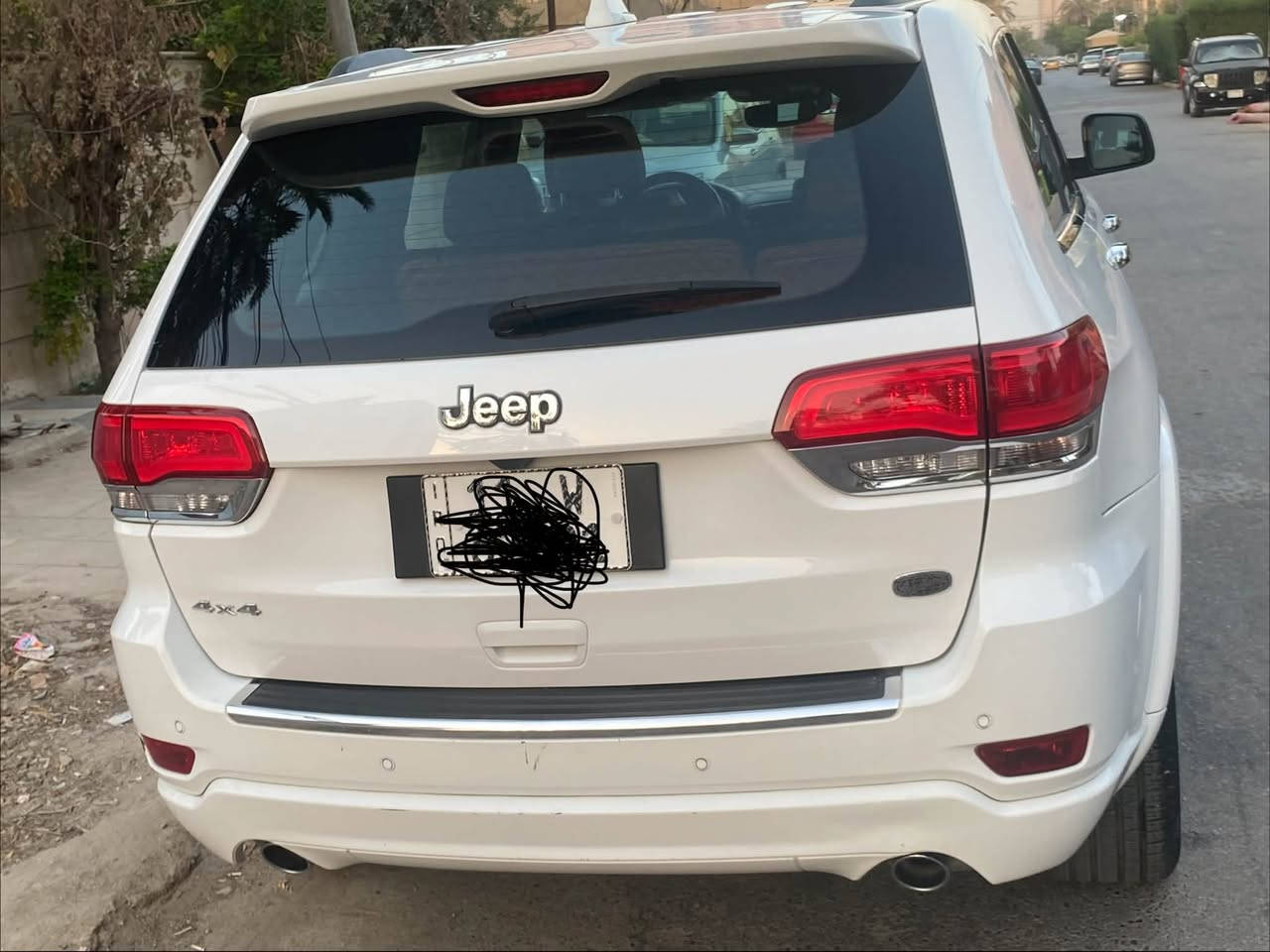 السلام عليكم 
اوفر لاند خليجي 
فول مواصفات 
موديل ٢٠٢١
رقم بغداد 
ماشية ٦٥ الف كيلو 

بيها شخوط باب الصدر والباب الخلفي مكحل 

نواقص السيار. محتاجه صدر 
***********
