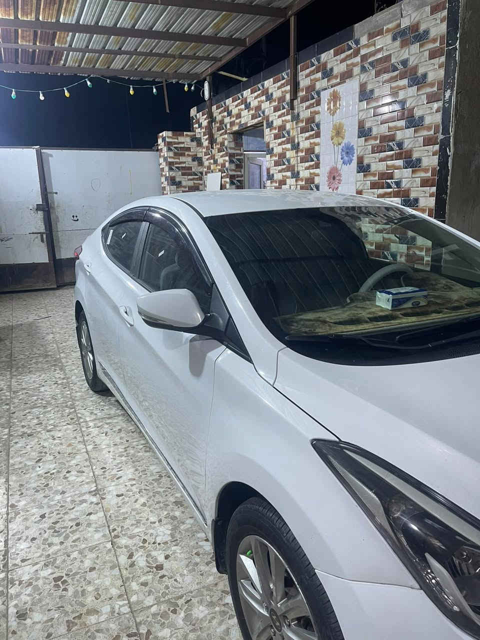 سلام عليكم النترا موديل 2015 خليجي بيها 3 قطع صبغ جماليه محرك 1600 تبريد ثلج حداديه  توني شادلها محرك و كير كفاله ماشيه ب200 ما بها اي نقص رقم ذي قار ب اسمي مكاني السعر 107 و بيها مجال رقمي*********** ❤️
