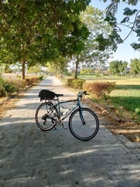جيانت C700 • مقاس ٢٨ • حقيبة ترحال