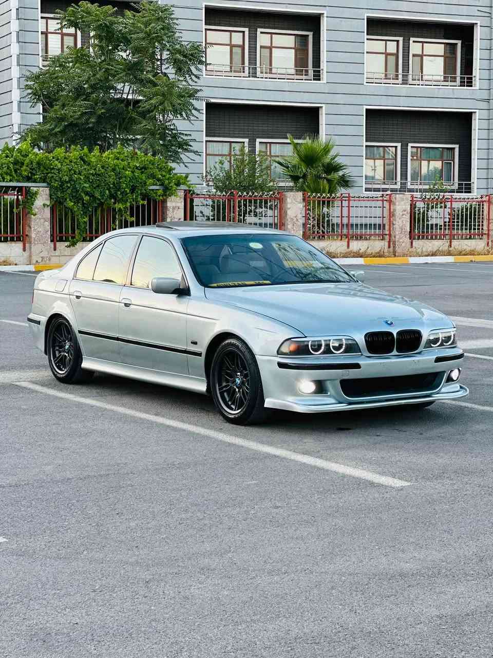 🦅BMW/1999/528Ai🦅
ماشاء الله له ماڵی هەموو لایەک
ئارم پلاستیک هەولێر ئاڕمو ئەوەلیات بەشەرت 
شتی جوان و راقی دانسقە لۆک لۆک 
دەحەمی پێشو دواوەی M لۆک 
تەبرید بەشەرت 🥶
گەرمی بەشەرت😰
سڵایت بەشەرت دەحمو لێدراو موسو بڕاوە بەشەرت گێچی بەنزینو ناو گێچی کامل ئیش دەکا بەشەرت هەزەی تازە بۆ کراوە لۆگۆی ئارمی پێوەیە بەگ لایت شکڵ لید لایت ناو ڕەش ساڵۆنسای تازە بۆ بەستراوە پانکە کارەبای بۆ بەستراوە ٢ سویچی بیلادی لەگەڵە بە کۆنتڕۆڵ جامو سڵایتی دادەخرێو دەکرێتەوە ABS بەشەرت 
کارەبای بەشەرت پێشو پشتی بەشەرت دەبلو دارو بەردی بەشەرت هەتا بڵیی نەرمو خؤشە /هەیکەلیکی هەتا بڵیی جوانو رێکی هەیە 
لایت ئاڵقەوکامل زینۆنو   /رەقەم ئسڵی/ گێرو مەکینە بەشەرتی ١٠٠ فیتەر  دوکەڵو بوخار بەشەرت/ 528Ai تاک دیجیتاڵ زۆر بەقوەتە تؤماتیک ٣گێر گێڕی حادیو سپۆرت مەزبوت ئؤفەری ژێر لاق مازبوت بەنزین زۆر کەم دەخوا /کامل سێرفز کراوە/پلاک نۆزڵ مەسفی فیت پەمپ ڕۆنی گێڕو مەکینەو ئەکسلی تازەیە ئیفرۆی مەزبوتە   کوشن جڵدی کرێمی زۆر جوانە شاشە ئایپادە /  ناوی لە دەرئ جوانترە 200,000حەقیقی ڕۆشتوە 
سەیارەکە پێویست بە وەسف ناکا 
دەحامی بۆ دەحامی بەشەرت لە رەسمەکان جوانتر نەبو هەقی رێگات حایدی من لە ماڵەکەی خۆم بئ منەتم 
هەمو شتێکم بە وازحی بۆ نوسیوی مشتەری وەرە چات لەخزمەت دام
بۆ زانیاری زیاتر *********** فایبەر 
وەتسئەپ
شوێن .رانیە رانية, السليمانية
