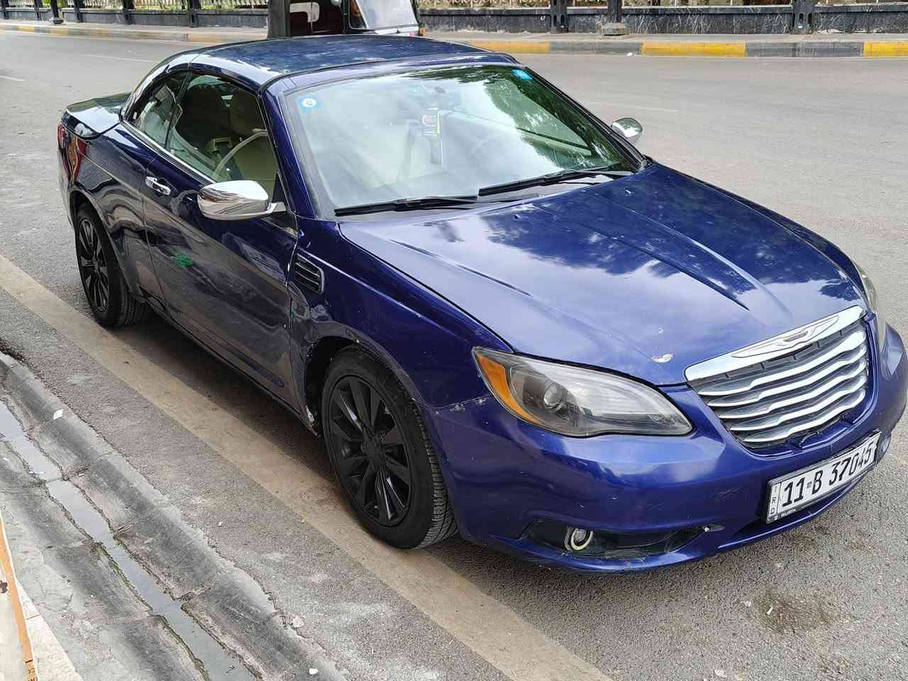 c200 موديل 11 محرك 3600 كامله بدون نقص فقط التنتة سعرها 48 وبيها مجال
محرك وكير نضيفات 
صدر جديد
تبريد ثلج
***********
