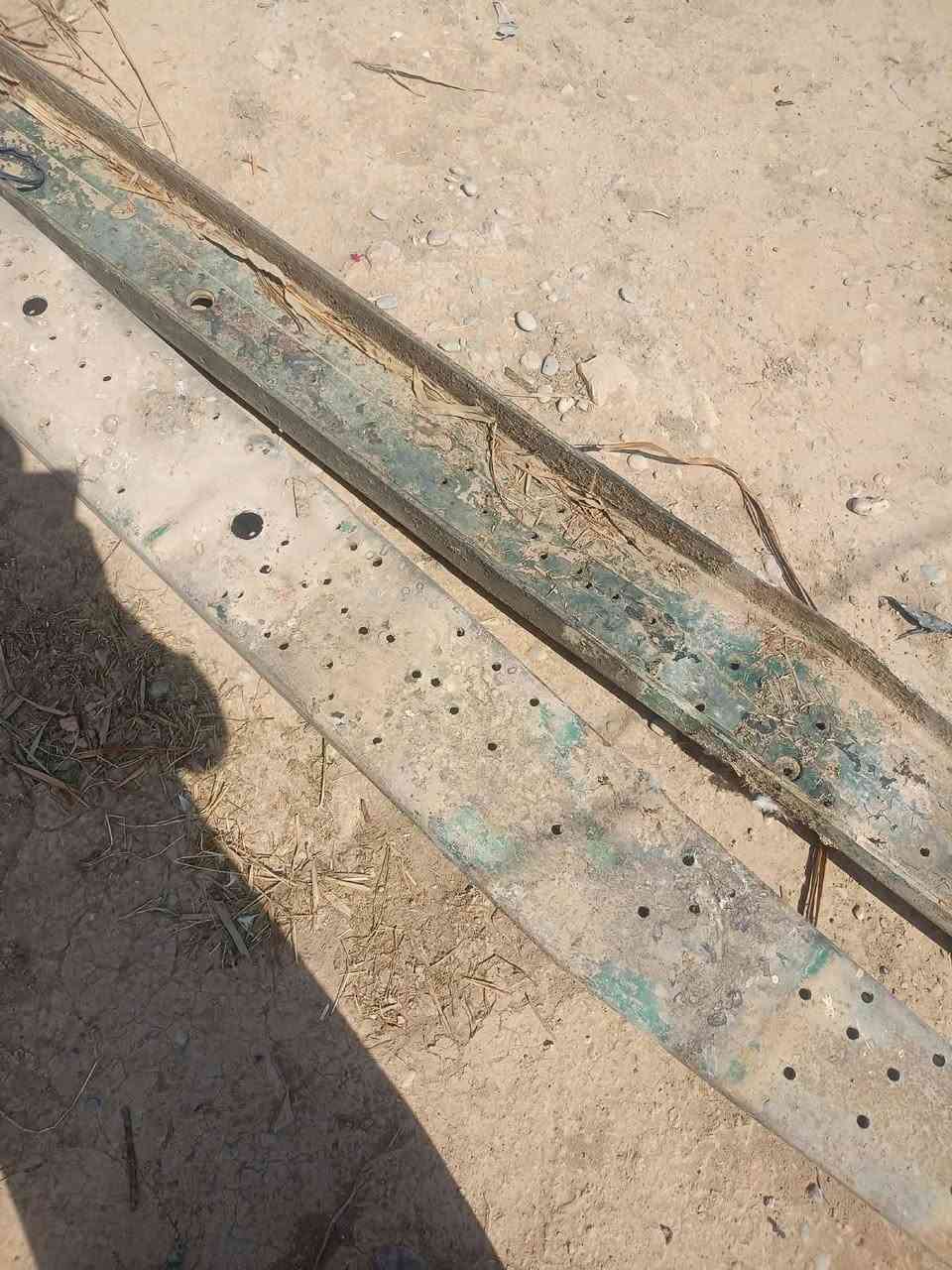 مكلف بل نشر. شلمانات. حديد عدد 4.للبيع للستفسار الاتصال على الرقم  ‏‪***********‬‏
