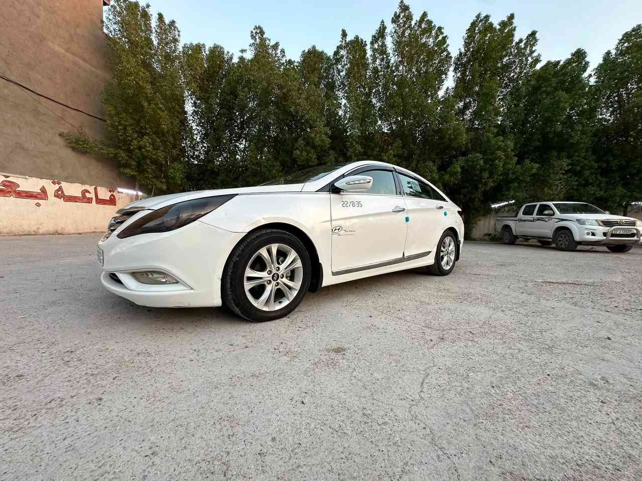 سلام عليكم سوناتا موديل (11)
خليجي فول موصفات vib غني عن تعريف سياره مال جناي 
مكينه(2400)دوش المغرب كير مكينه وضع شركه وعلى لبلاد 
سياره صدر خير من الله تبريد ثلج ❄️ تتفئه. كشنات جلد بصمه بونراما شفتات سرعه تحكم ستيرن داخل بيجي وسود 
برغي مابيه نقص بيه صبخ جاملخ امامي ول جاملخ خلفي آثار طخه خفيفه وصار كد شبر بل جاملخ خلفي خمس جويات حار ونصبخ ول باقي بلاد رقم بغداد نكليزي بسمي السعر ١١٨ وبيه مجال حك عمله واني خادم مكاني بغداد تقاطع درويش مال سيديه ***********
