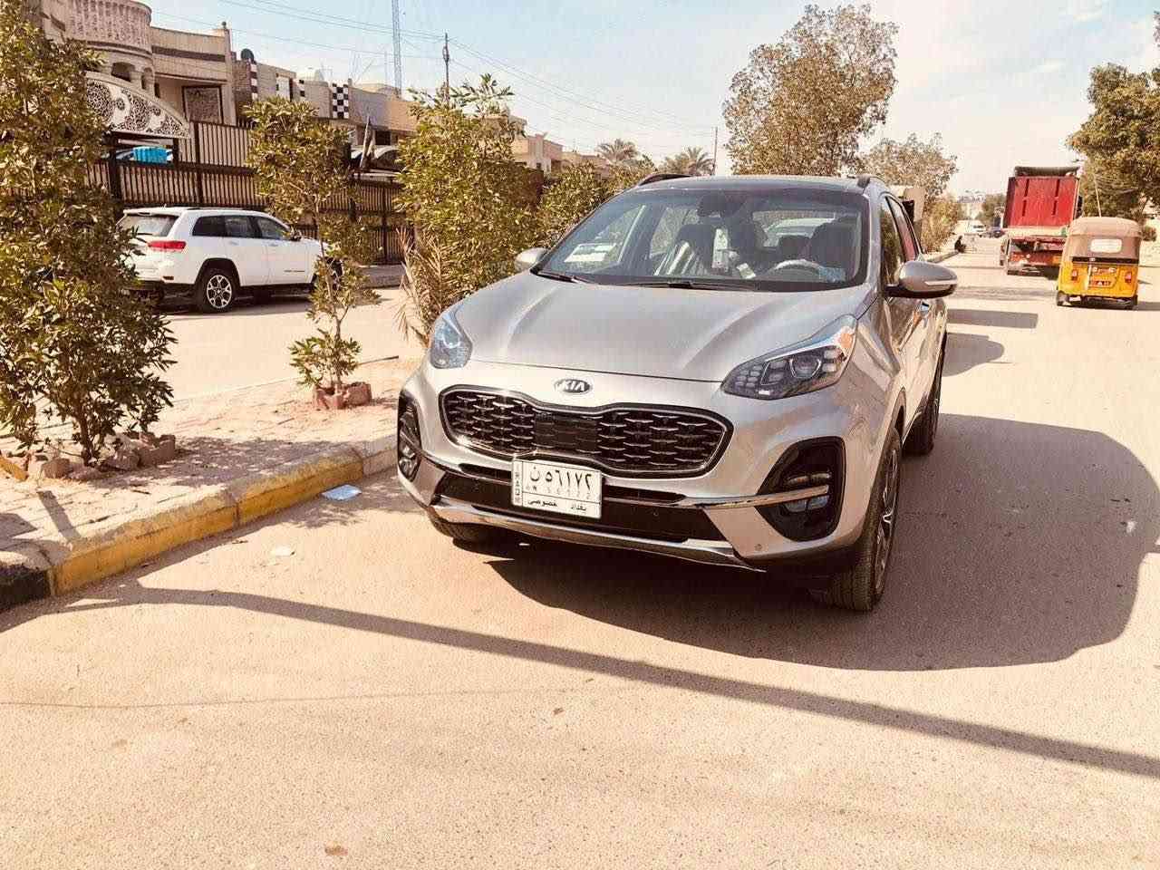 السلام عليكم كيا سبورتج موديل2020 EX اعلى فئه بالمواصفات محرك2000 تيربو
بانوراما
بصمه
كشنات جلد تدفئه تبريد
صندوك كهرباء
نقاط عمياء 
رادارات 
تبريد قطعتين 
ولعد اهواي مواصفات
حادثها جاملغ وبنيد 
رقم بغداد تحويل مباشر
سعرها ب165 وبيها مجال 
عنواني المشتل
***********
تريد صور الحادث دزلي واتس اب بغداد, العراق
