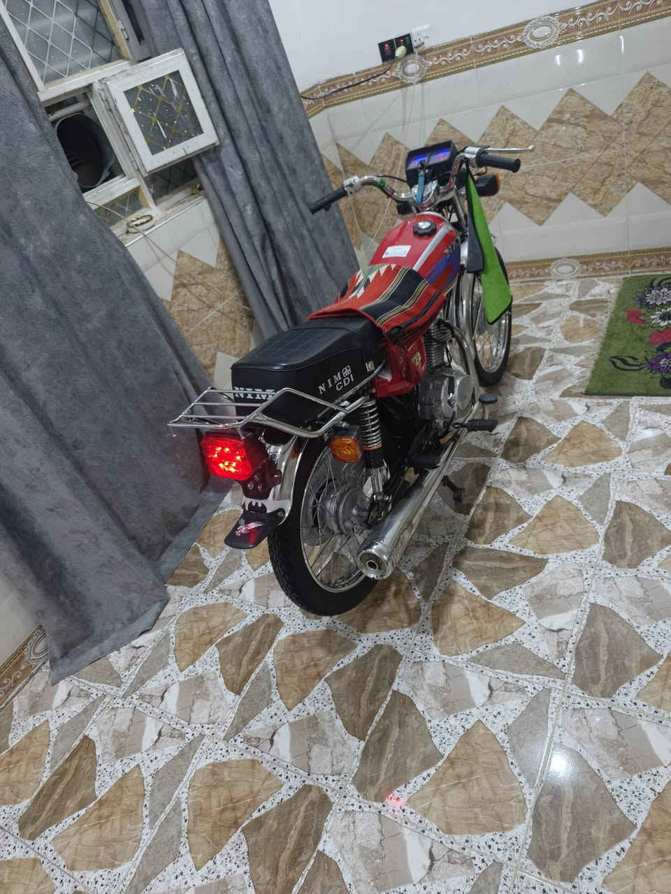 نامه • دايون عظم • ٢٠٢٥