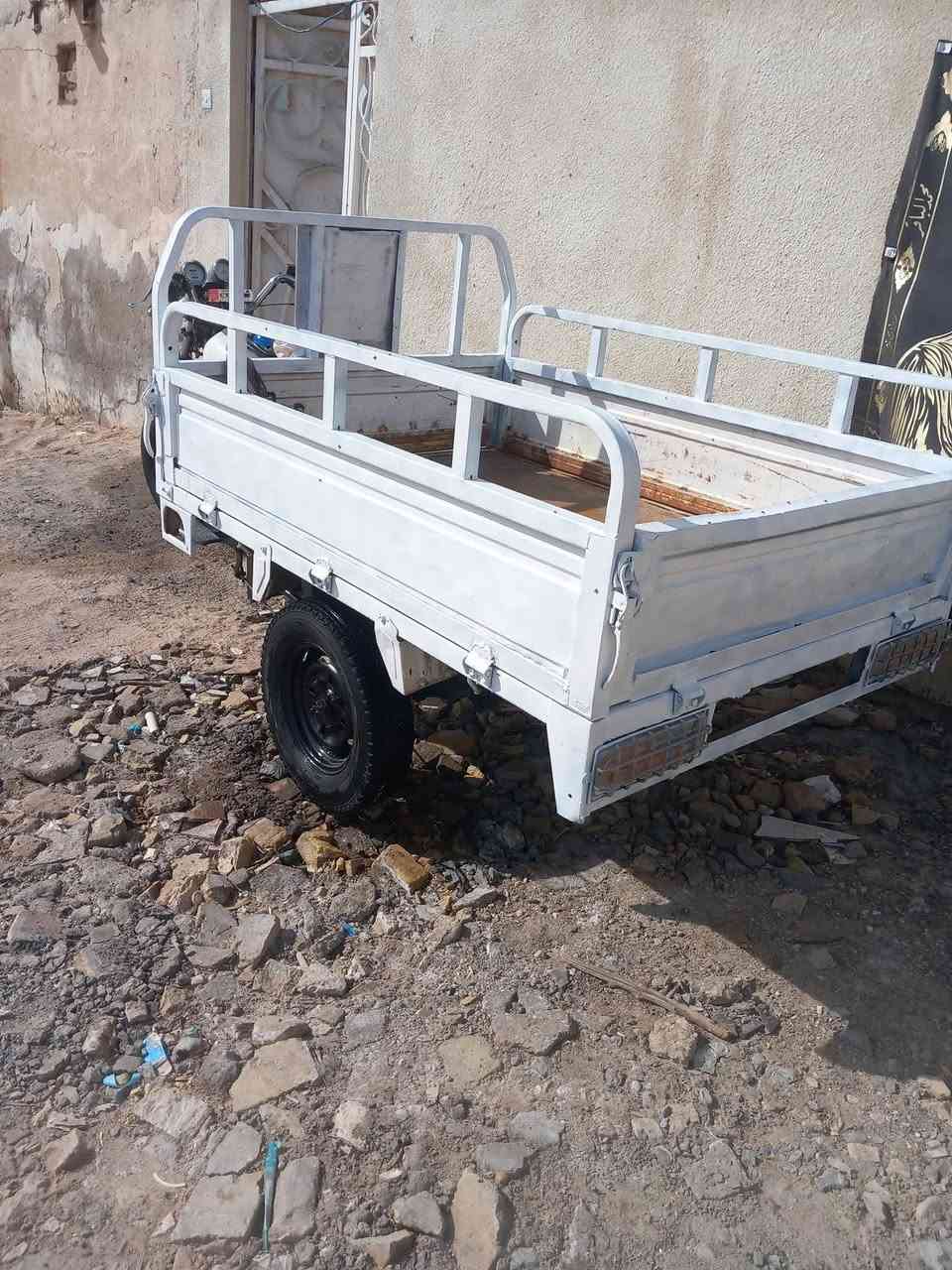 ستوته دايون ادوات محرك مامفتوح بس كلجات مبدله
جاهزه نكره سلف مابيها نقص 
سعرها مليون وبيها مجال قليل 
علق وانا اراسلك 
***********
