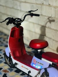 دراجة شحن • ٤ بطاريات • مكفولة