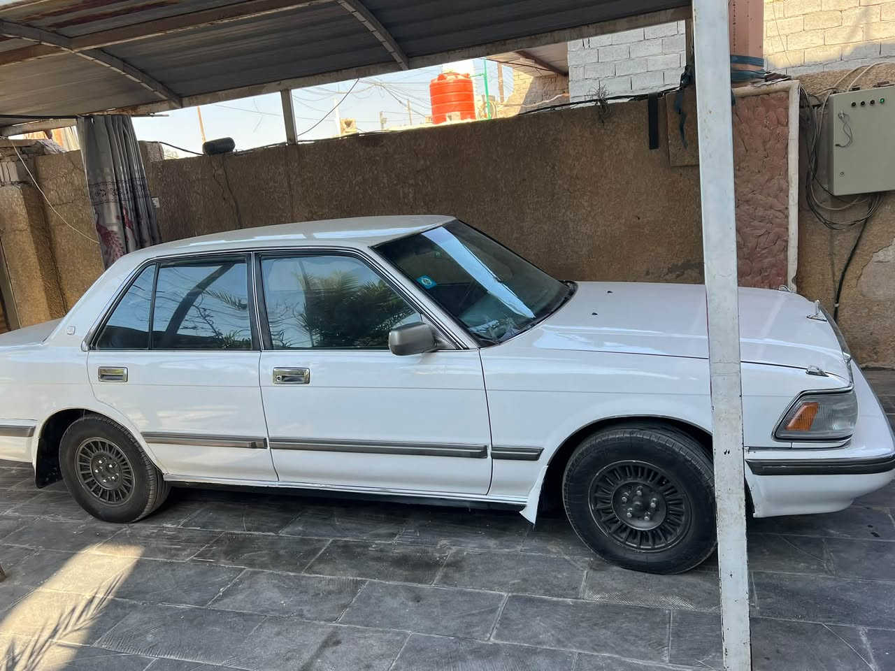 #سلام عليكم
#سوبر سيدان موديل ٨٨ كير ومكينه بطه 3000 تخم تاير جديد باتري جديد تبريد ثلج مصبوغه للجماليه لايتات وبك لايتات جدد ولايت زنون لاستيك قماره كله جديد  سياره جاهزه من كلشي كهربائيات كله جديد تحويل ثاني يوم سنويه جديده  رقم نكليزي مشروع وطني ***********
مكان بغداد 
#52$ورقه بيه مجال
