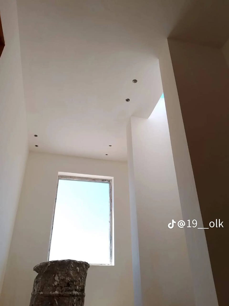 سلام عليكم شغل جص وبياض سعر مناسب ***********

نص مكتوب في الصور:
- j@19__olk
- @19__olk