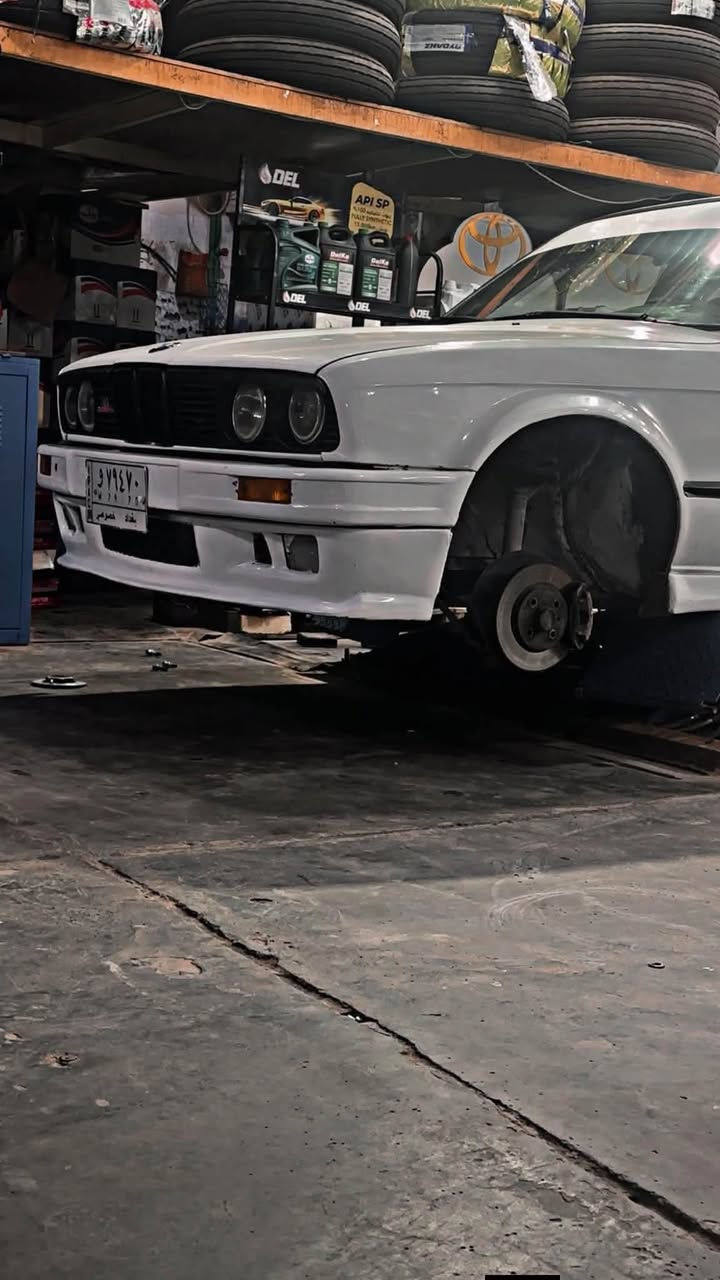 🚨🔥 BMW E30 للبيع — تجهيز M 🔥🚨

💥 مكينة 2.0 + گير ZF + أكسل قفل أصلي 💥

📅 الموديل: E30
⚙️ المكينة: 2.0 مسكر
⚙️ الگير: ZF
🔒 أكسل قفل بلاد — مو لحيم
📍 الرقم: بغداد — شرط التحويل

━━━━━━━━━━━━━━━
💎 التجهيزات:

🏁 دوس وسبايدر M
🛡️ دعاميات M
⚙️ مكينة + گير جدد
❄️ منظومة تبريد جديدة
💡 جميع الكهربائيات شغالة
🔧 السيارة متصرف عليها تقريباً ربع

━━━━━━━━━━━━━━━
💰 السعر: 45 ورقة

📩 للبيع — شرط التحويل

━━━━━━━━━━━━━━━
🚨 عندك سيارة للبيع؟ 🚗

أرسل الصور والتفاصيل، وسنقوم بعرضها على صفحتنا 🔥
وفرصة للوصول إلى عدد كبير من المشترين 💯

━━━━━━━━━━━━━━━
📞 ***********
📍 بغداد
