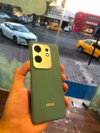 انفنكس زيرو ٣٠ • ٢٥٦ • باتري ٥٠٠٠