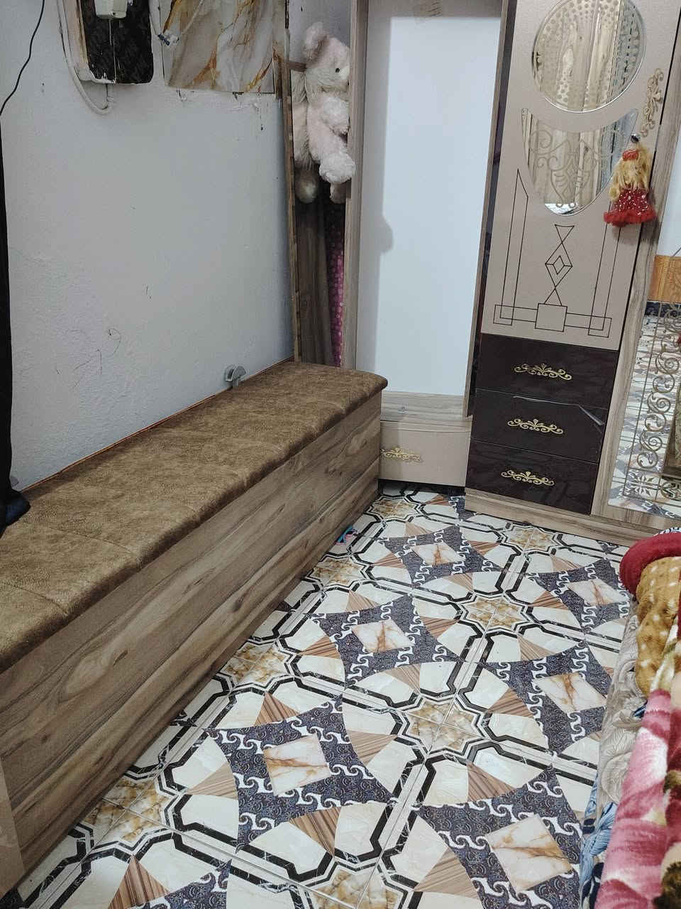 غرفة نوم نوع تركي قوي بعدهة جديدة سعرها 850قفل ***********
