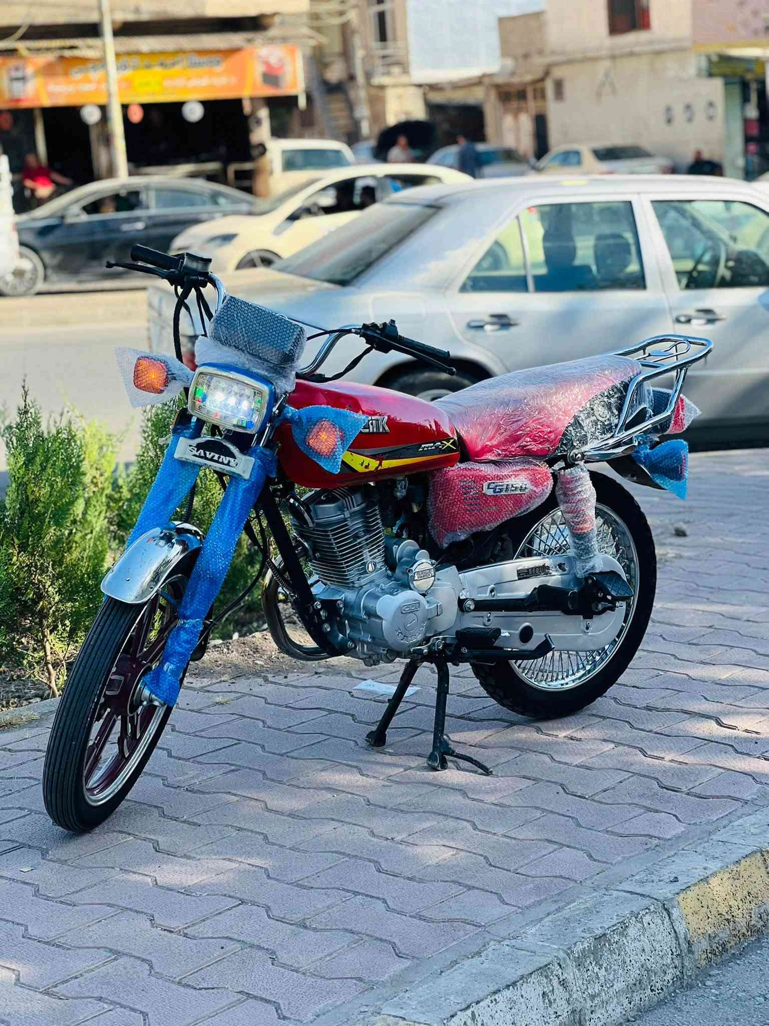 بؤ فرؤشتن و گؤرينه وه Saviny 2022 سلف 150 مه كينه كه پس كامل كاره بايي به شه رتي قوه ت زور زور مه زبوته ماله كه دياره سعري 390 و معامه له شوين سليماني ***********
ده ستت خوش ئه دمين
