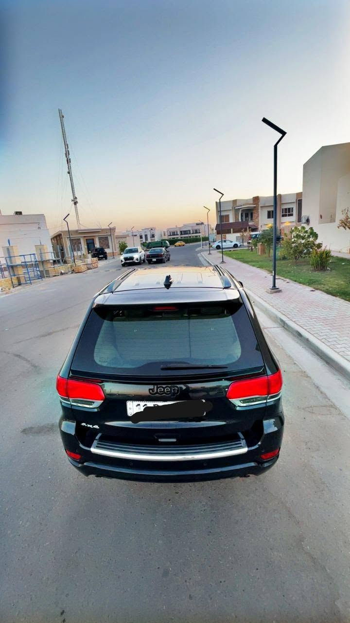 تم تنزيل السعر بيع مستعجل
جيب موديل 2014 خليجي فئة اوفر لاند
رقم بغداد شرط التحويل
مكفولة كير ومحرك
لون اسود داخل بيجي ملكي
عدد الممشى 150 الف 

ســعــر ✅ ::  الــرد تلقائي 📮

كير طيارة 8 نمر
تحكم ستيرين 
بانوراما مري شفط 
كشن كهربائي + صندوق كهربائي 
تثبيت سرعة بصمتين تشغيل 
منظومة زنون بلادي بيهاي هواي مواصفات بعد
مسويلها ادامه وهزة قبل شهر 
السيارة جاهزة من كلشي متحتاج اي مصرف

مكان السيارة: الفلوجة
رقم صـــاحب سيارة: *********** واتساب

عندك سيارة للبيع اعرضها على الصفحة
