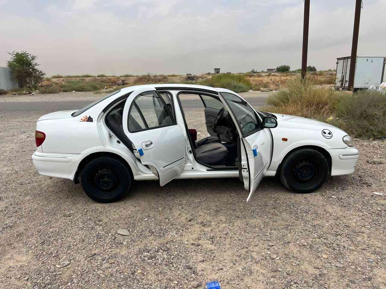 السلام عليكم
سني مديل 2002 كير شرط محرك بي تنقيص 
رقم بغداد دولي تحويل مباشر 
تخم تيرات تبريد ثلج❄ صبغ جاملغ أيسر و يمن 
سعر 66 وبي مجال بسيط عنوان صلاح الدين
رقم *********** أنور
رقم*********** أمير
